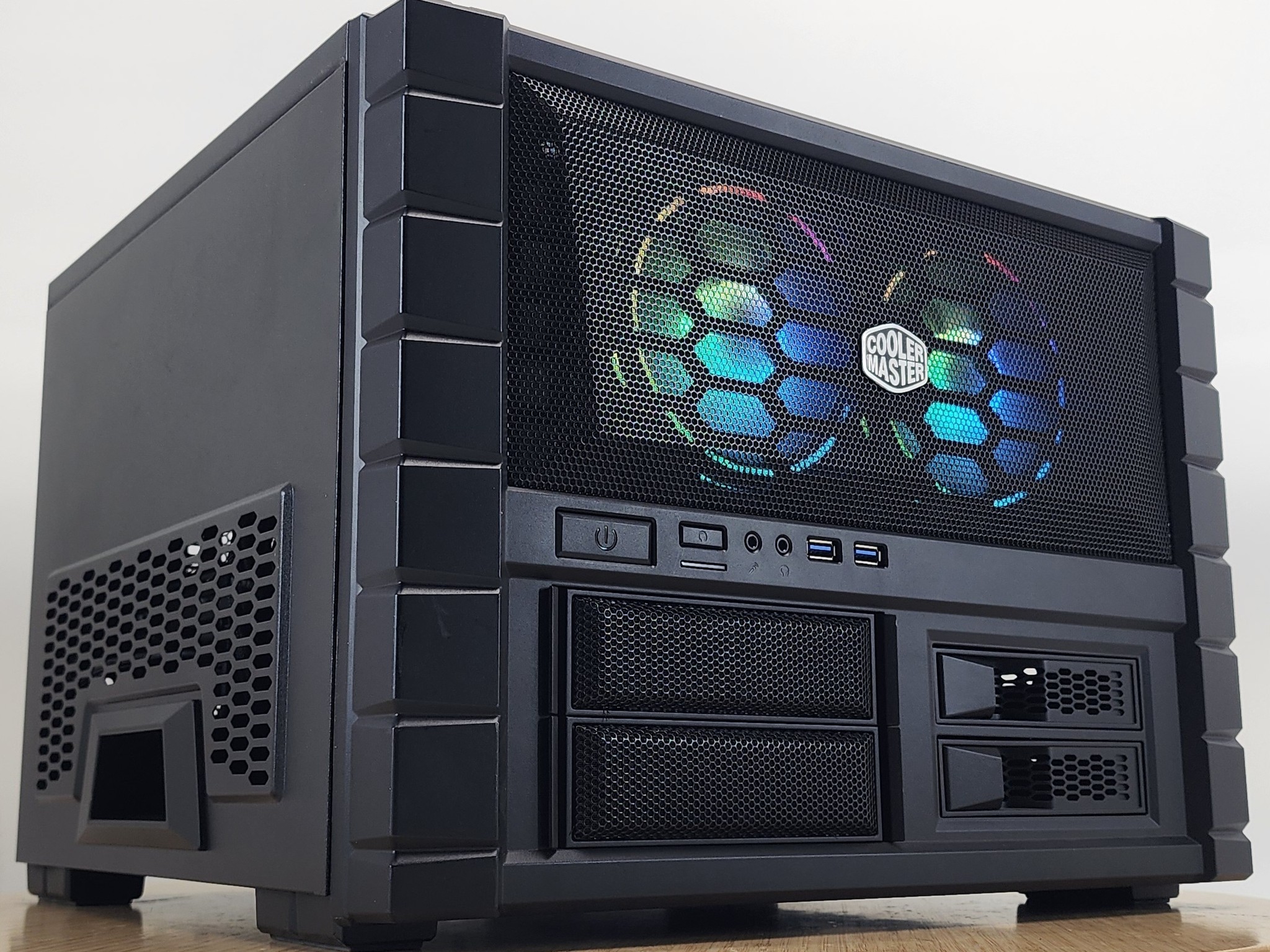 Gaming PC Ryzen 7 5700X 16GB RAM 1TB SSD RX 7700 XT 12GB Windows 11 Computer