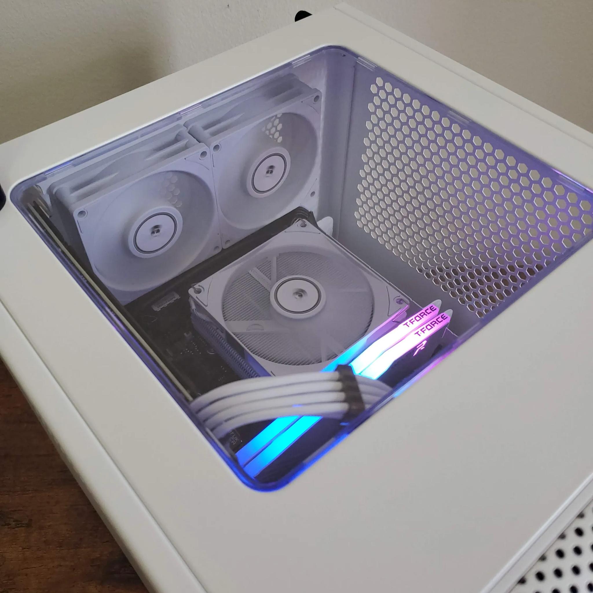 Snow White Mini ITX Cube PC | RTX 3050 8GB | Ryzen 5 3600 | 16GB DDR4 ARGB | 1TB NVME SSD | Wifi