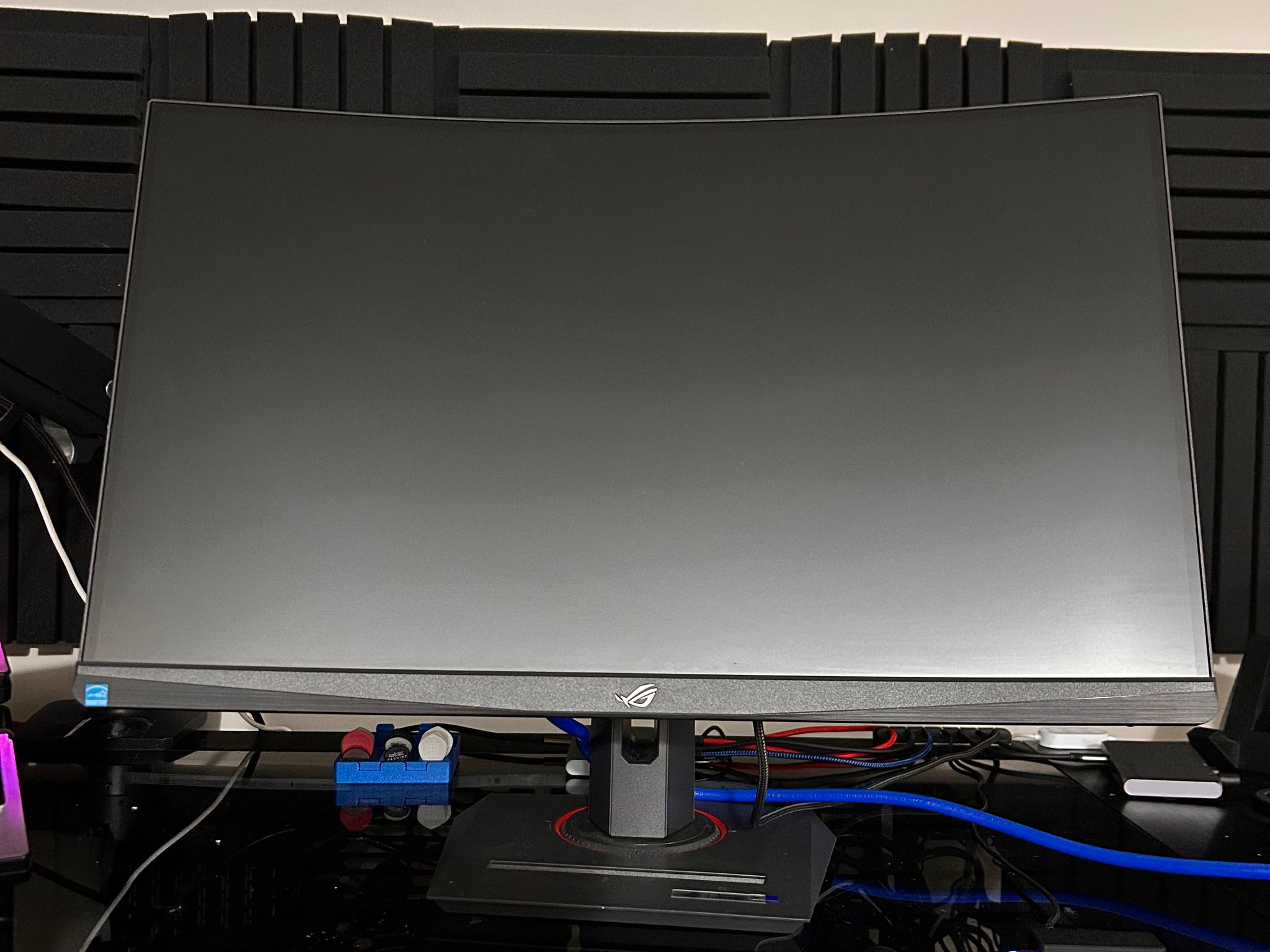 ASUS ROG Strix  27" 2K QHD (2560 x 1440) 180Hz Curved Screen Gaming Monitor (XG27WCS)