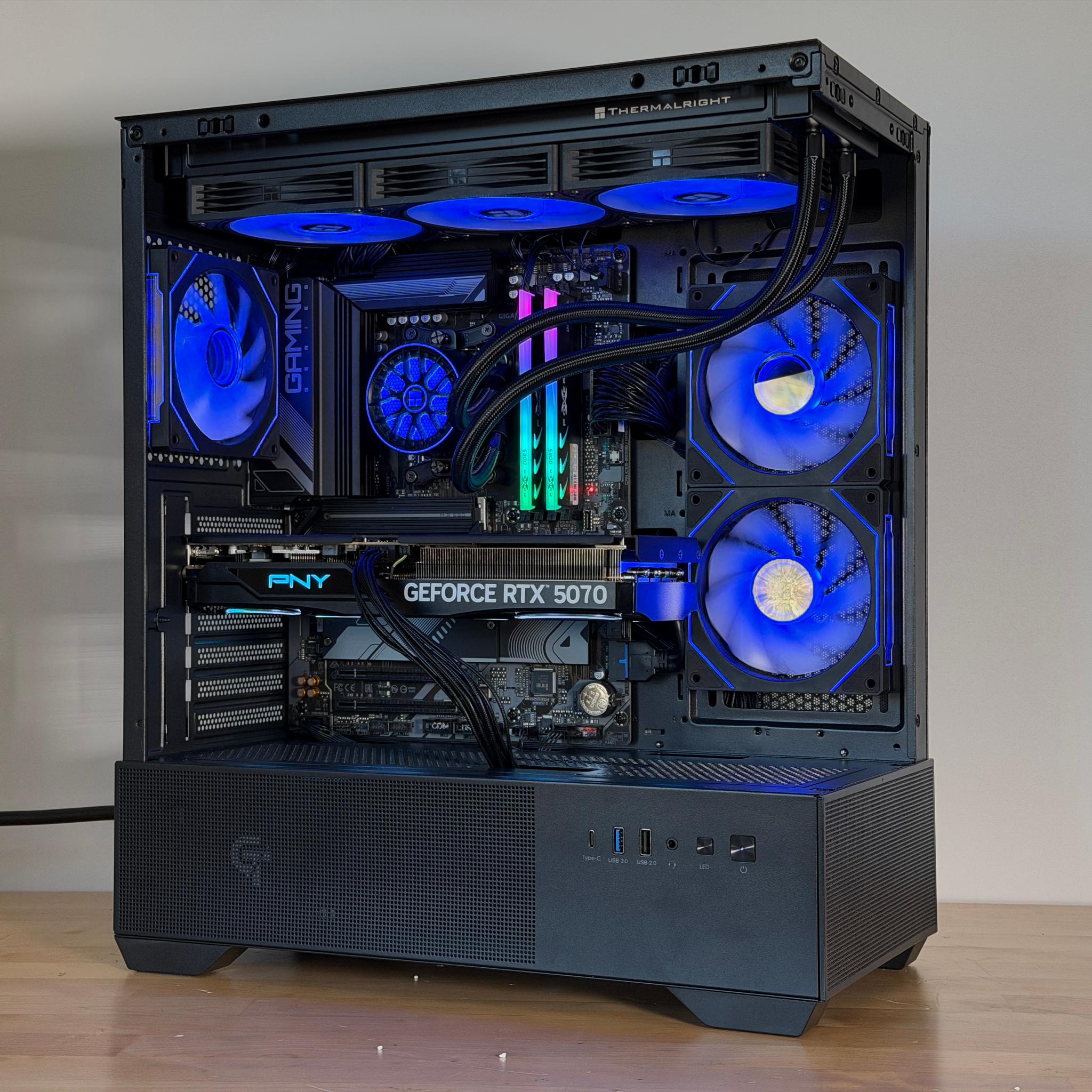 RTX 5070 Ryzen 5 7600x Gaming PC