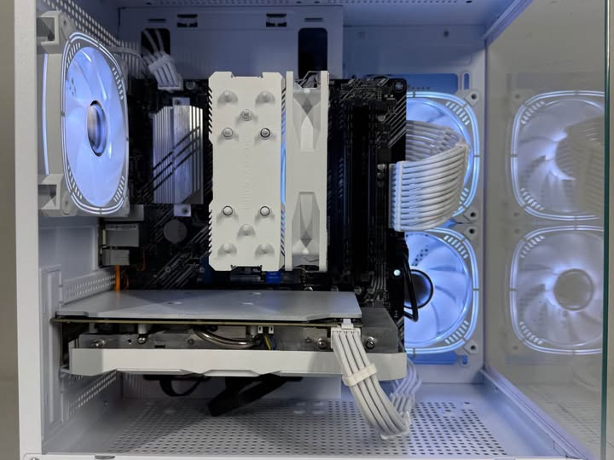 🎮 RTX 2060 Super Gaming PC – Clean White Build | Ready to Play 🎮
