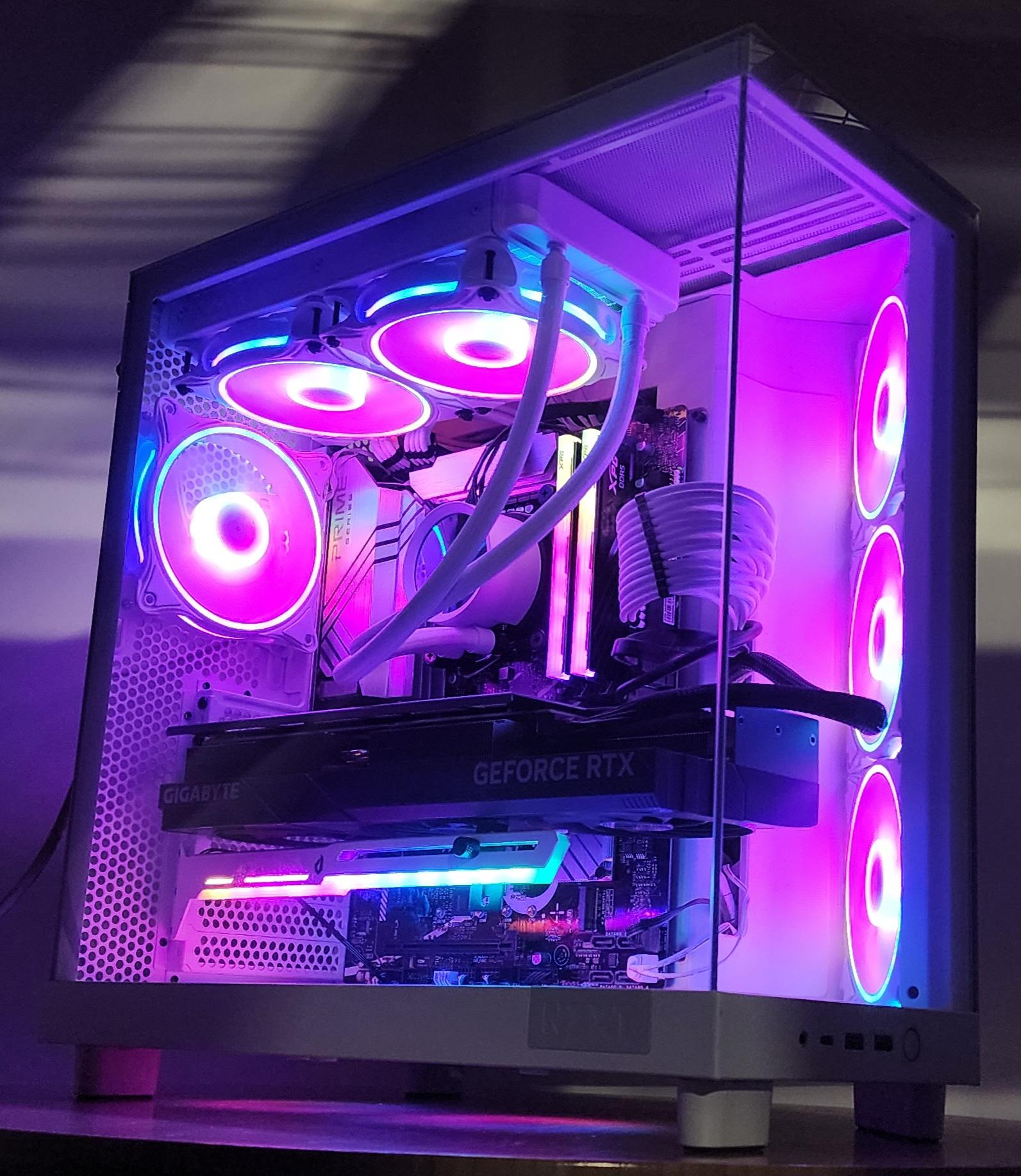 Gaming PC i7-14700KF 32GB RAM 2TB SSD RTX 4070 Ti SUPER 16GB Win11 Computer
