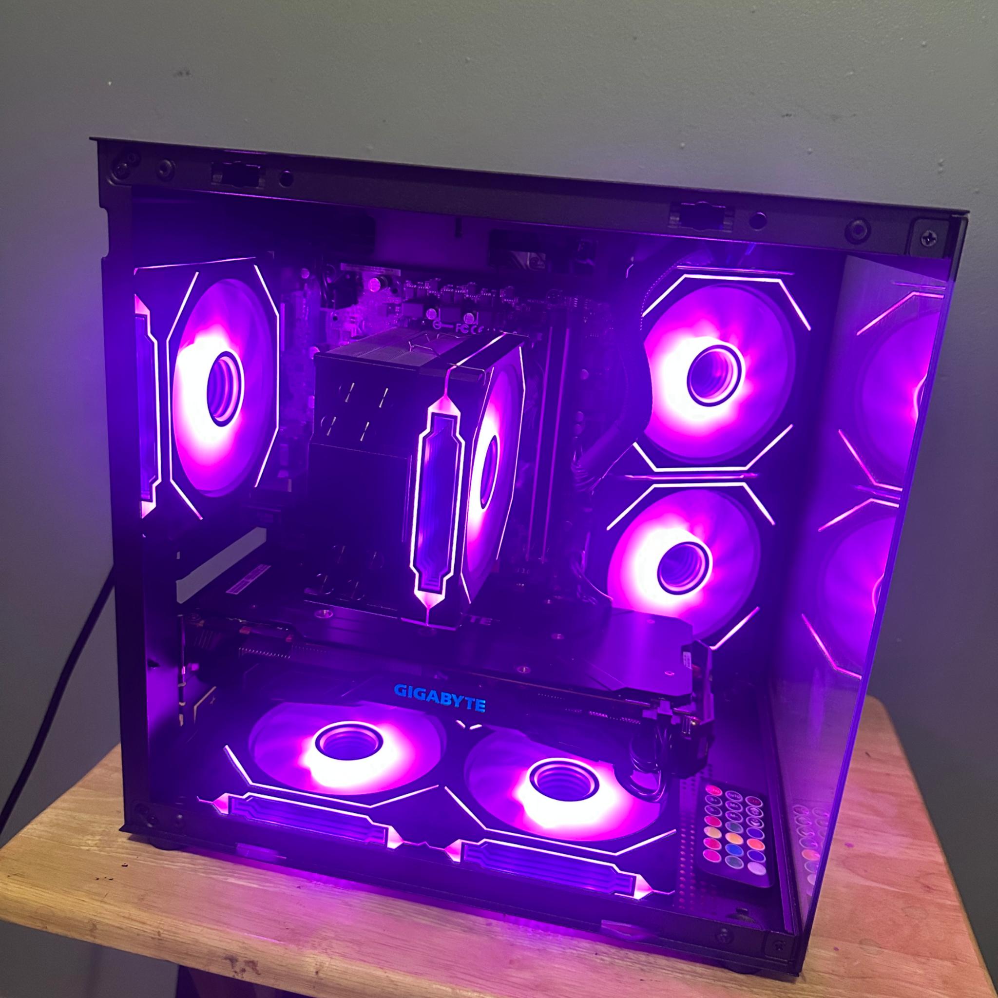 Ryzen 5 2600|GTX 1070|16g DDR4 Ram|650w PSU|256g M.2 NVME| 1TB 3.5" HDD|A320m Motherboard