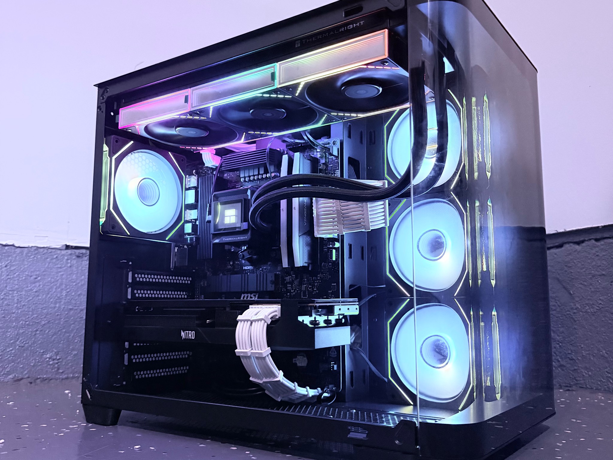 ⚫️"Midnight Halo"🌈| 4k Gaming | RX 7900GRE 16GB | Ryzen 5 7600X | 32GB 6400mt/s DDR5 | 2TB SSD+Dram