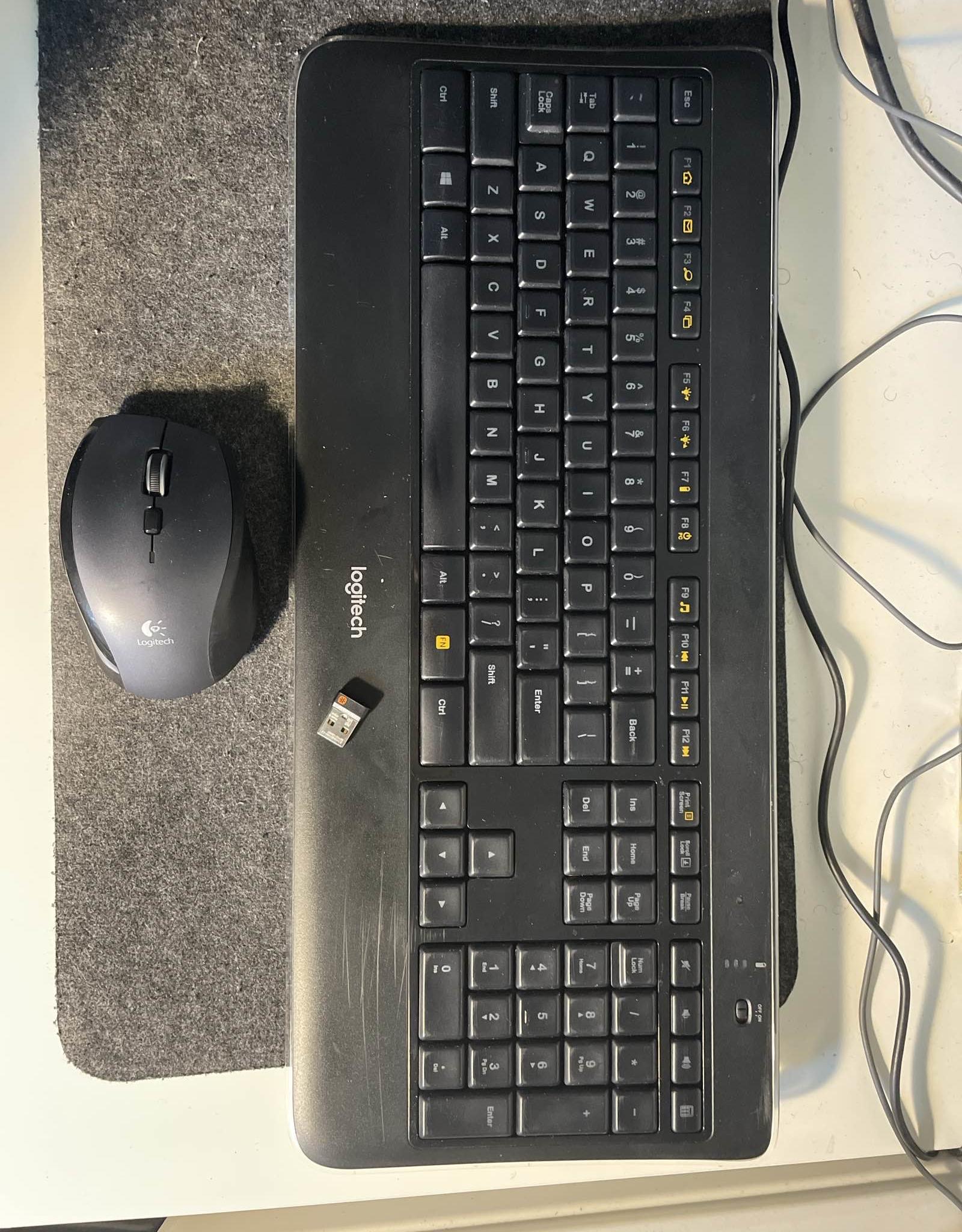 Logitech K800 Wireless Keyboard + Logitech M705. Tested