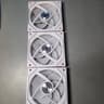 3x Lian Li SL-Infinity Case Fans + Controller