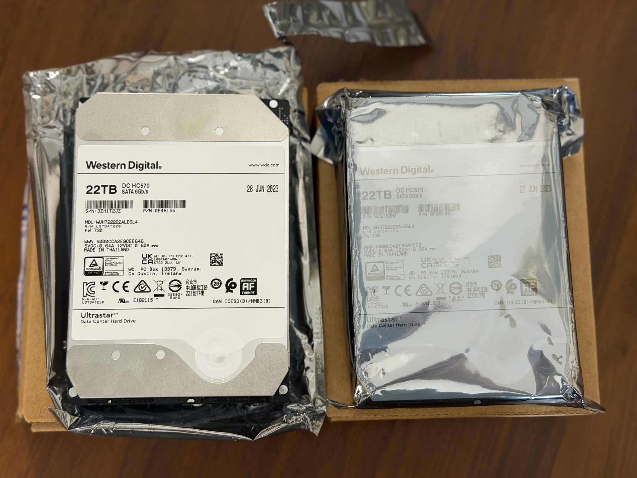 2x 22TB WD Ultrastar HC570