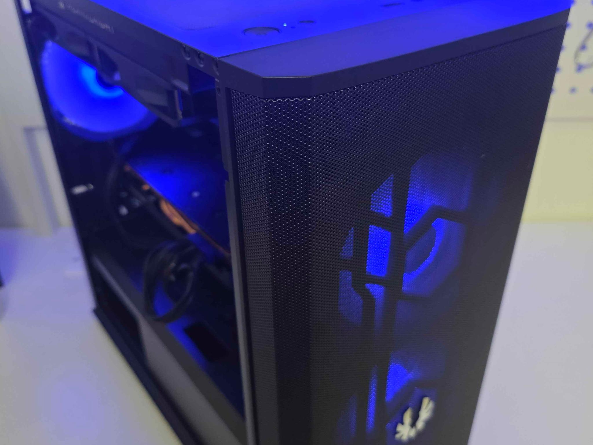 🎄RX 6700 XT GAMING PC 1440P READY WITH 2TB NVMe - BUILT-IN WiFi & RGB 🎄