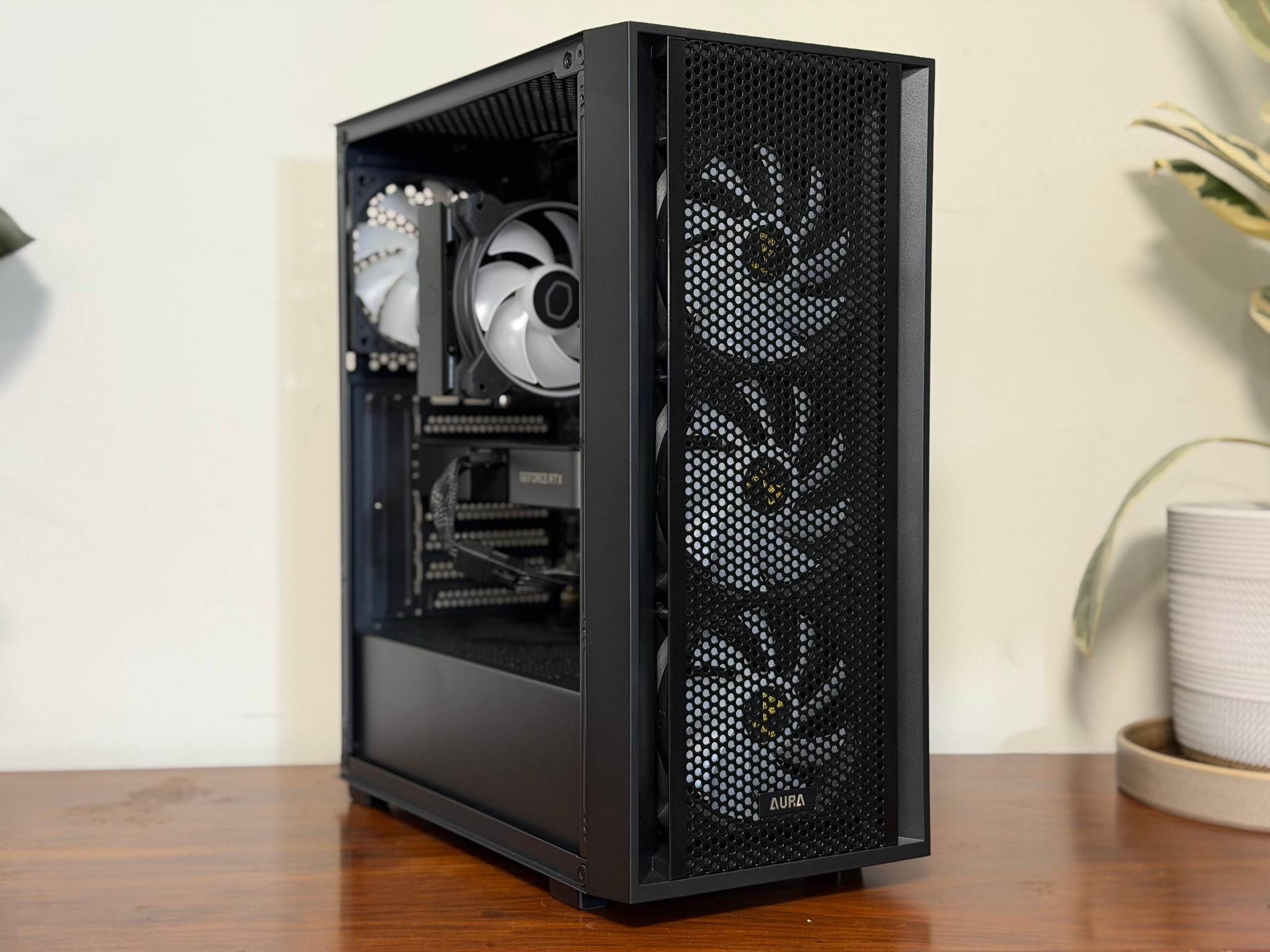 RTX 3070 | Ryzen 5 5500 | 16GB DDR4 | X570 | 1TB SSD | 650W