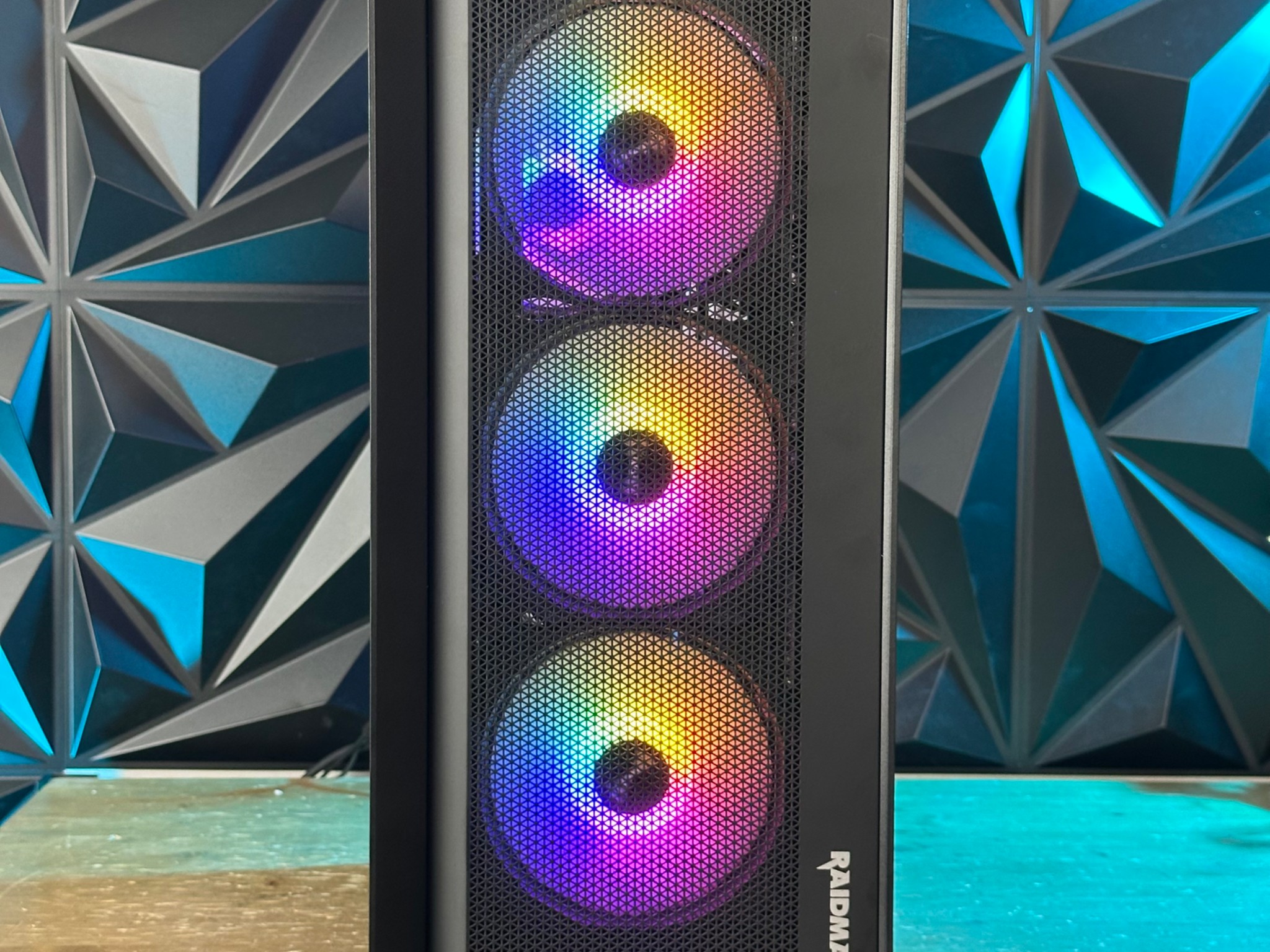 Nvidia RTX 4060 | Intel core i7 3.4ghz | 32GB RAM | SSD+1TB | Wi-Fi/BT | Win 11 - Custom ...