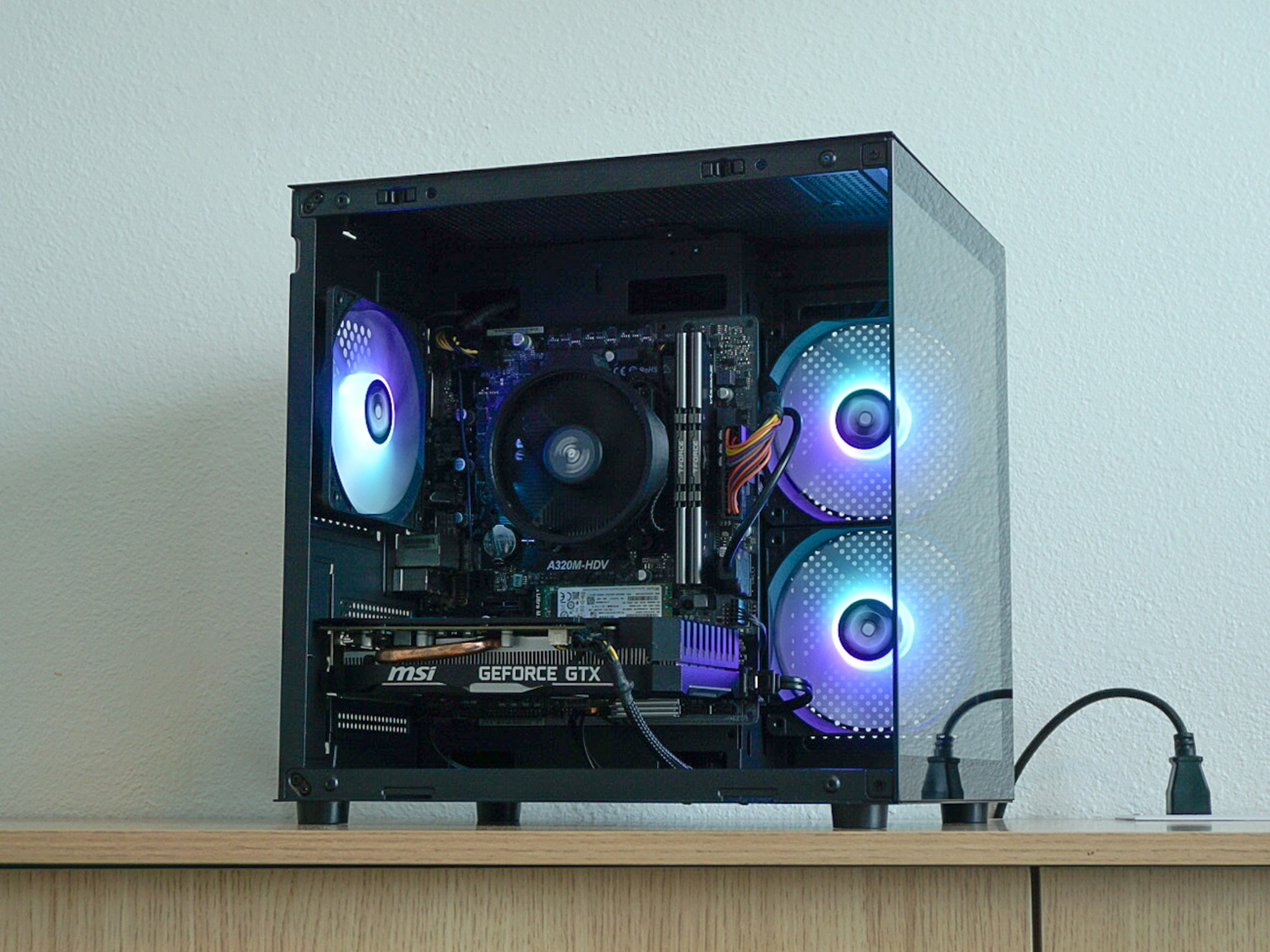 自作PC　RYZEN7 2700・8GB・128GB・R7 260X・Win11 R7S - Ryzen 7 2700X / GTX 1660 Super 6GB / 16GB RAM DDR4 / 768GB