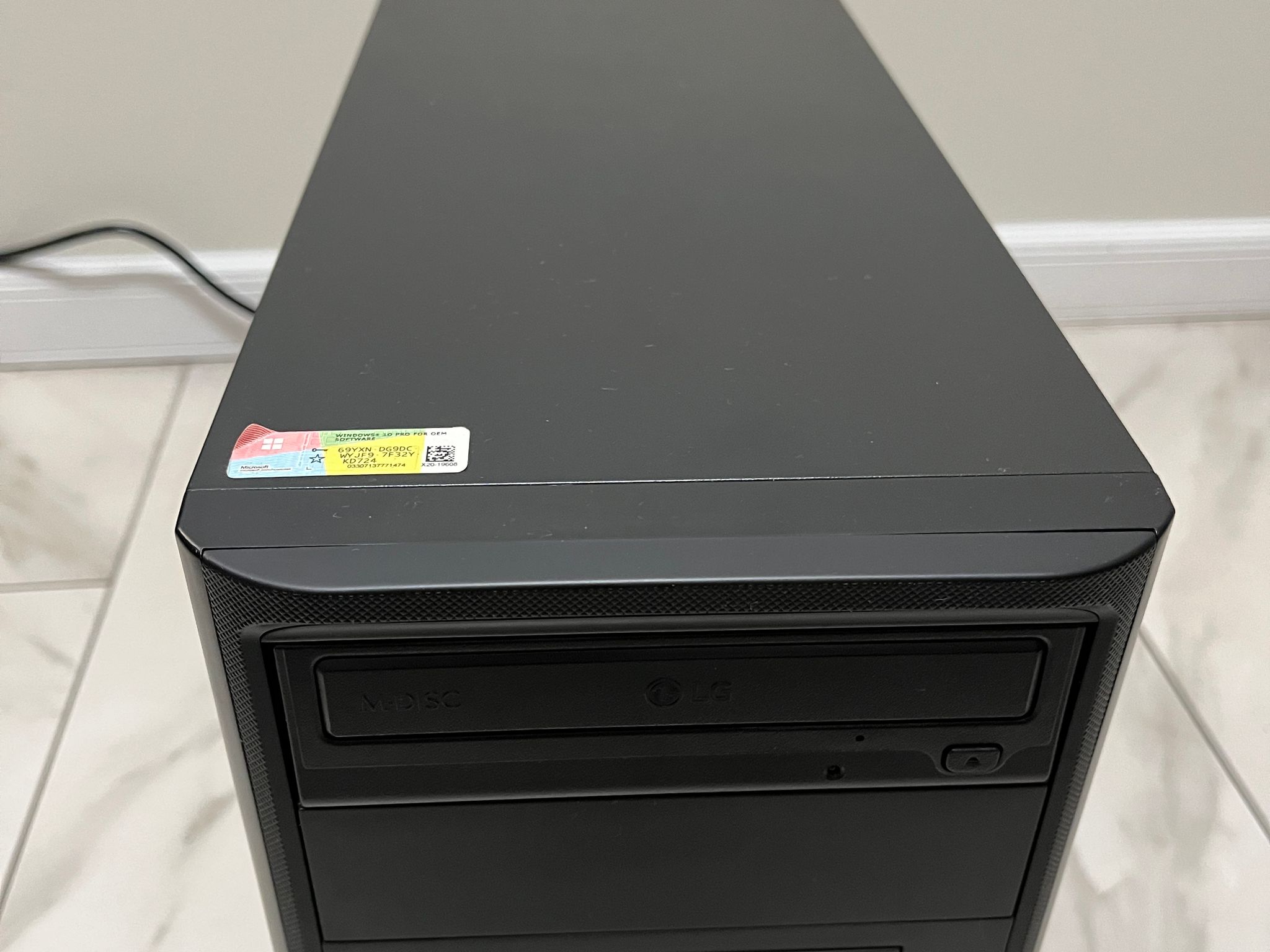 NVIDIA RTX 2060 SUPER, Intel i3-12100, 16GB RAM, 500GB SSD - Sleeper Office Gaming PC w/ Wi-Fi & BT
