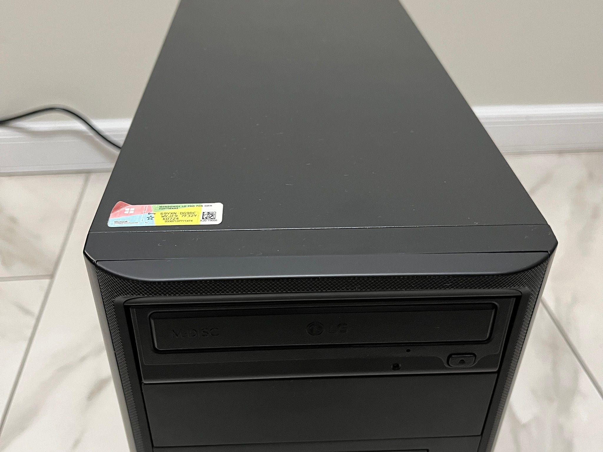 NVIDIA RTX 2060 SUPER, Intel i3-12100, 16GB RAM, 500GB SSD - Sleeper Office Gaming PC w/ Wi-Fi & BT