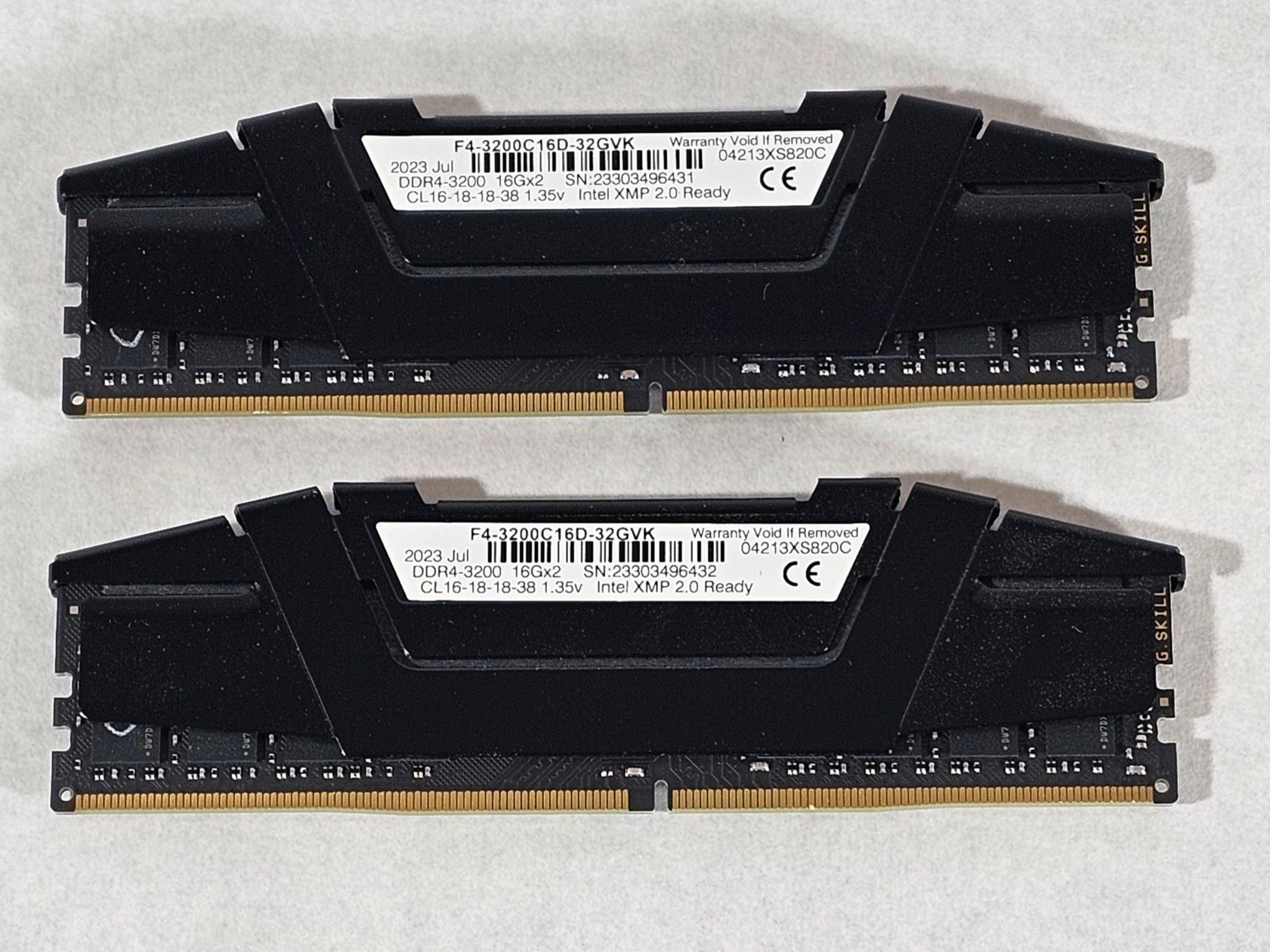 32GB DDR4 (2x16GB) CL16 3200MHz XMP 2.0 G.SKILL RIPJAWS