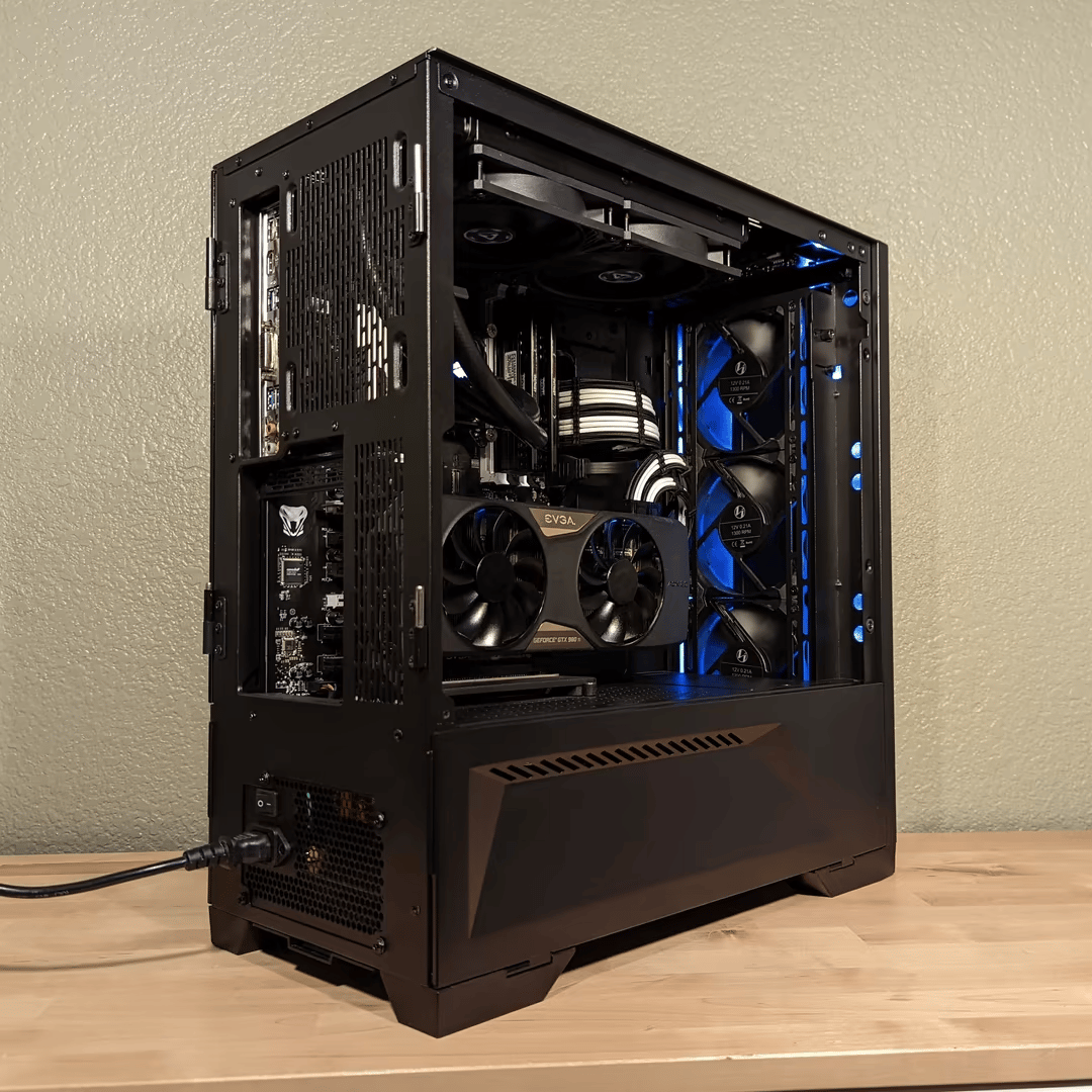 Liquid Cooled Gaming PC | i7, 980Ti