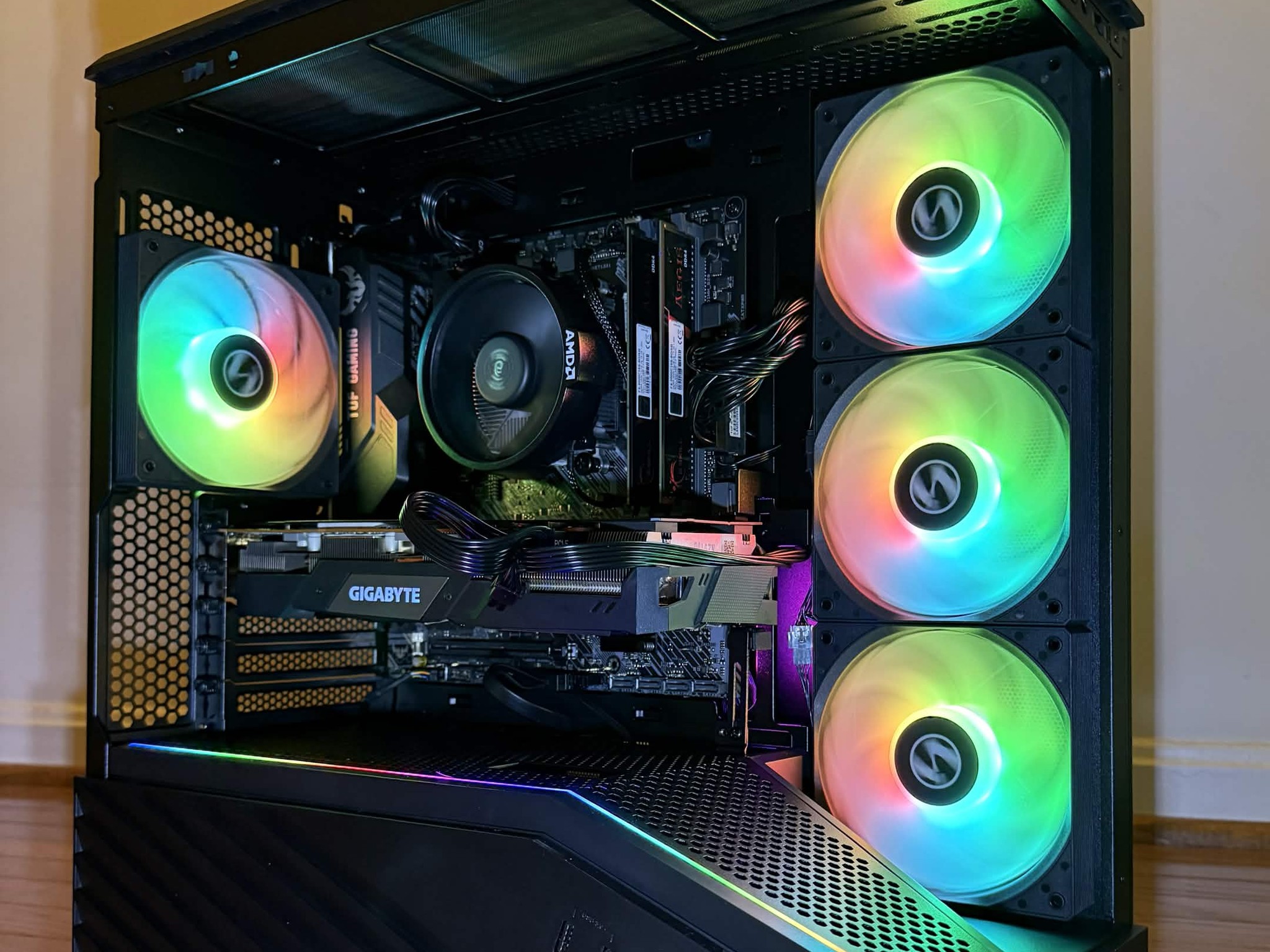Gaming PC | RX 5700XT | Ryzen 5 5500 | 16GB RAM | Windows 11