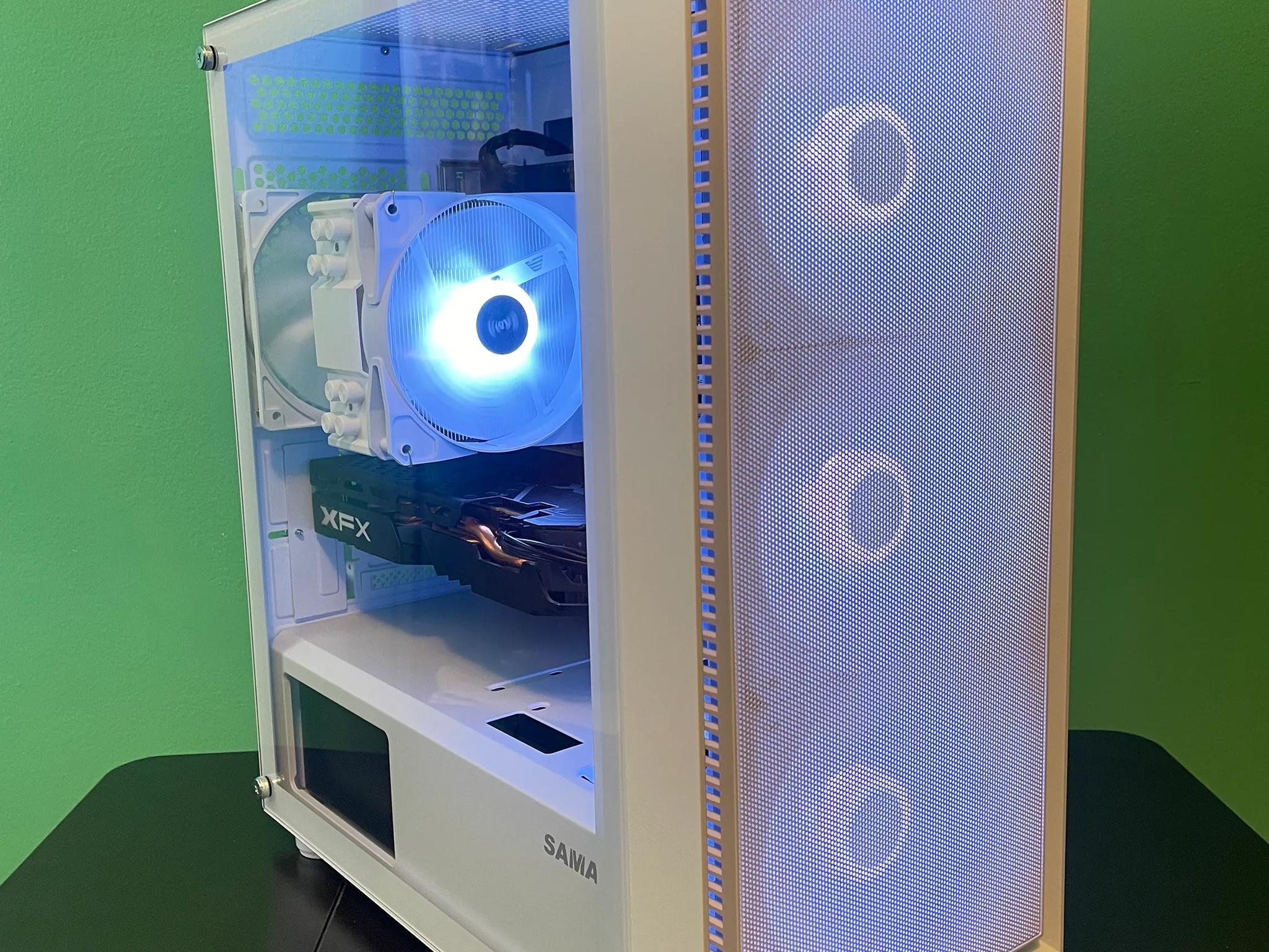 SLEEK Glass Gaming PC | Intel i5 / Nvidia GTX970 / 8GB / 600GB Win 10 Pro WiFi