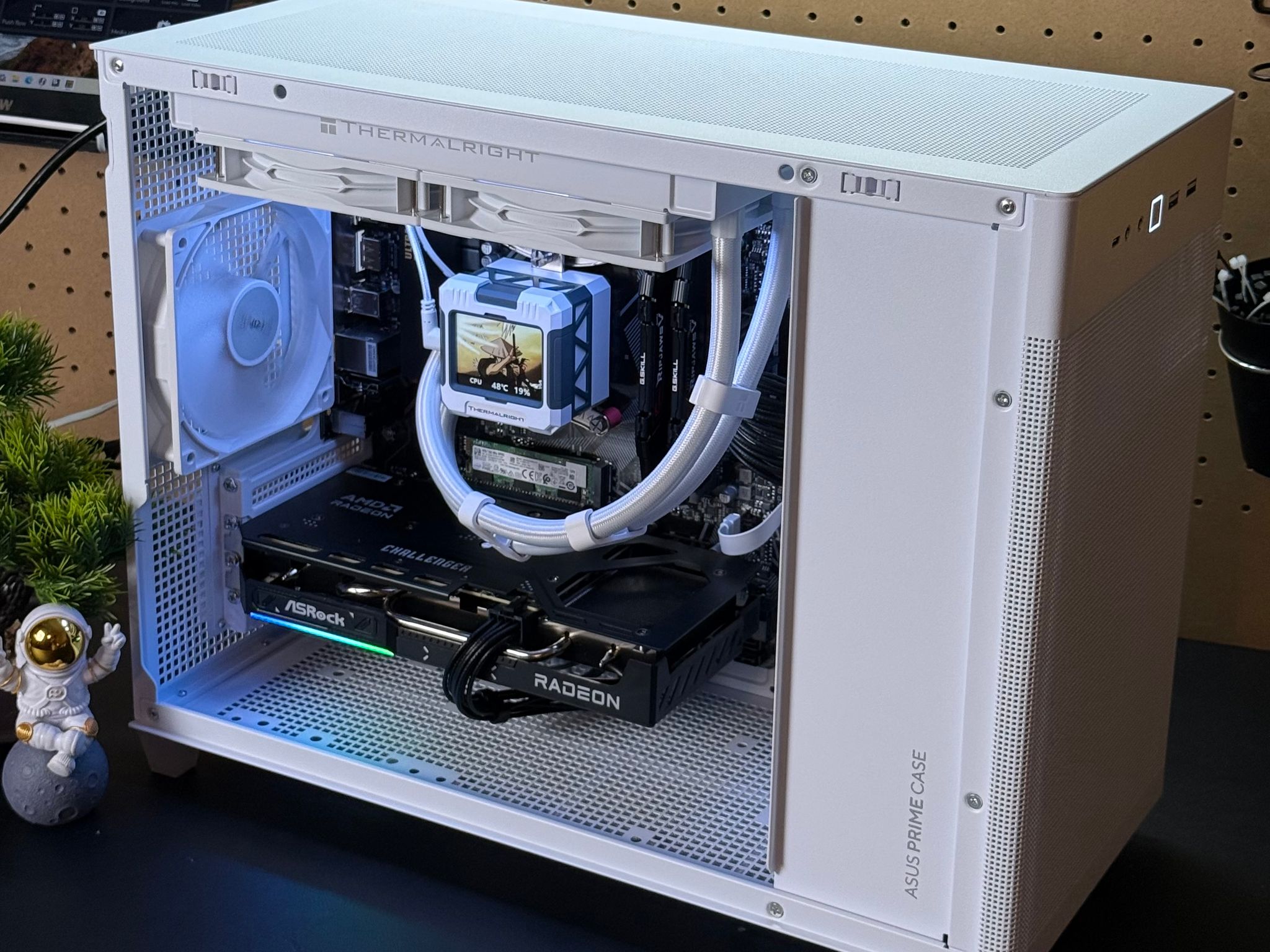 Pristine Gaming PC | AMD 9060 XT 8GB | Ryzen 5 5600x3D | 16GB RAM | 1TB | Windows 11