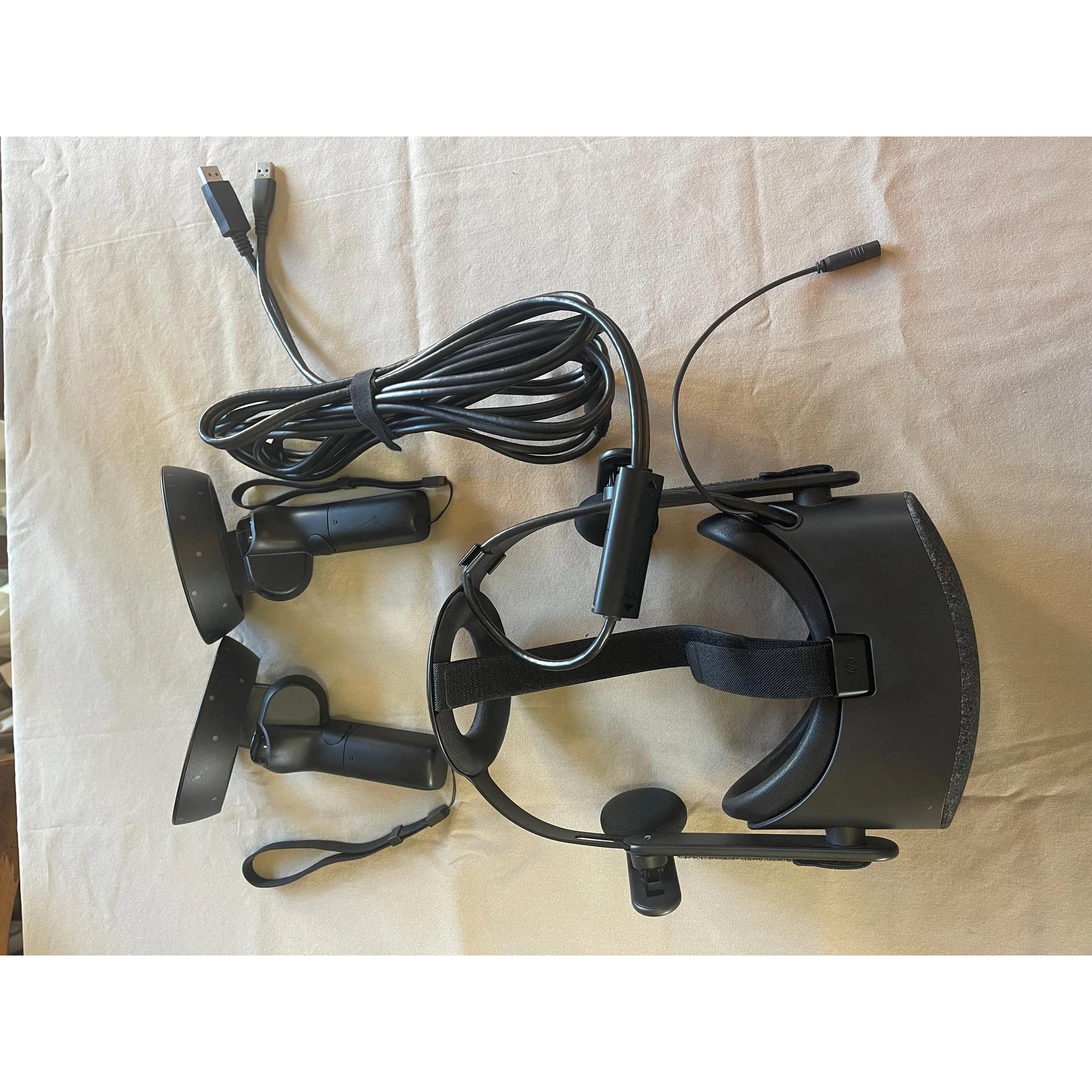 HP Reverb VR Headset - Pro Edition and Controllers