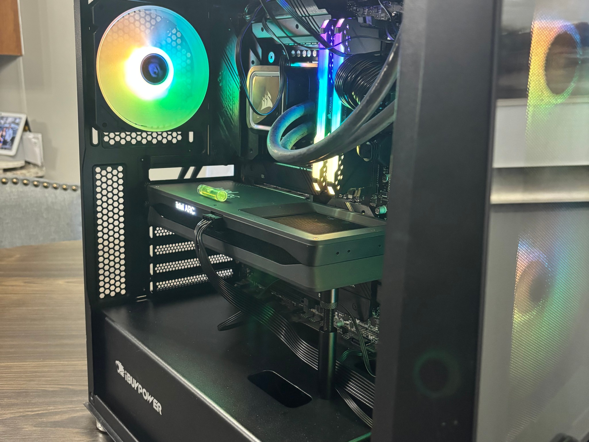 Team Blue Gaming PC! | i5 12600k | Arc B580 | 1TB SSD | 32GB DDR4 3600Mhz