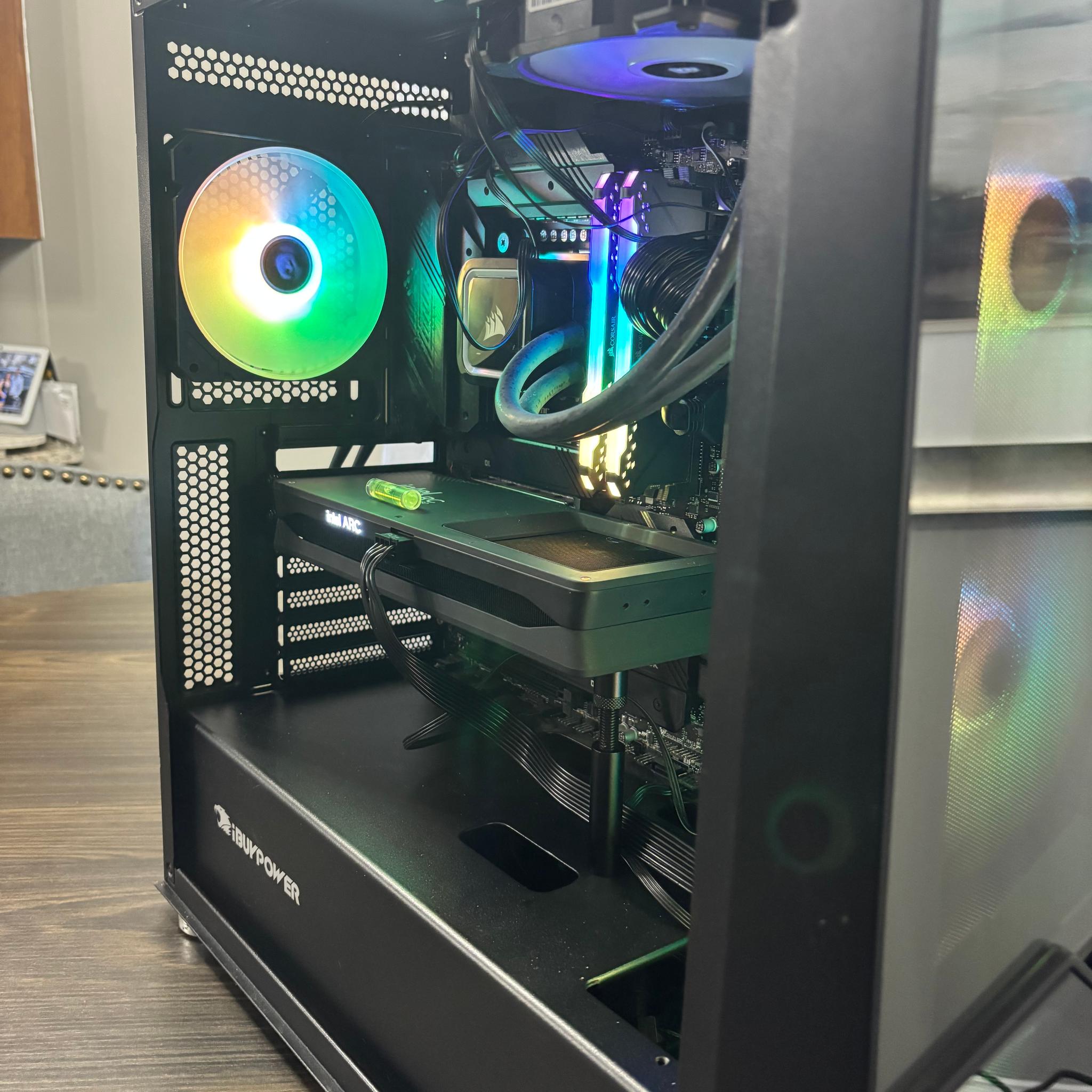 Team Blue Gaming PC! | i5 12600k | Arc B580 | 1TB SSD | 32GB DDR4 3600Mhz