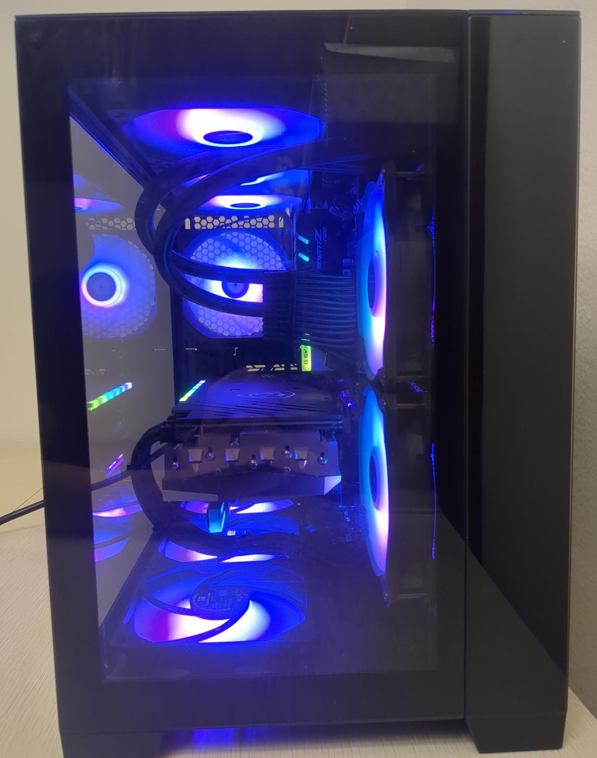 RX 6800, Ryzen 7 5800X Gaming PC (32GB RAM, 2TB SSD, Win11 Pro)