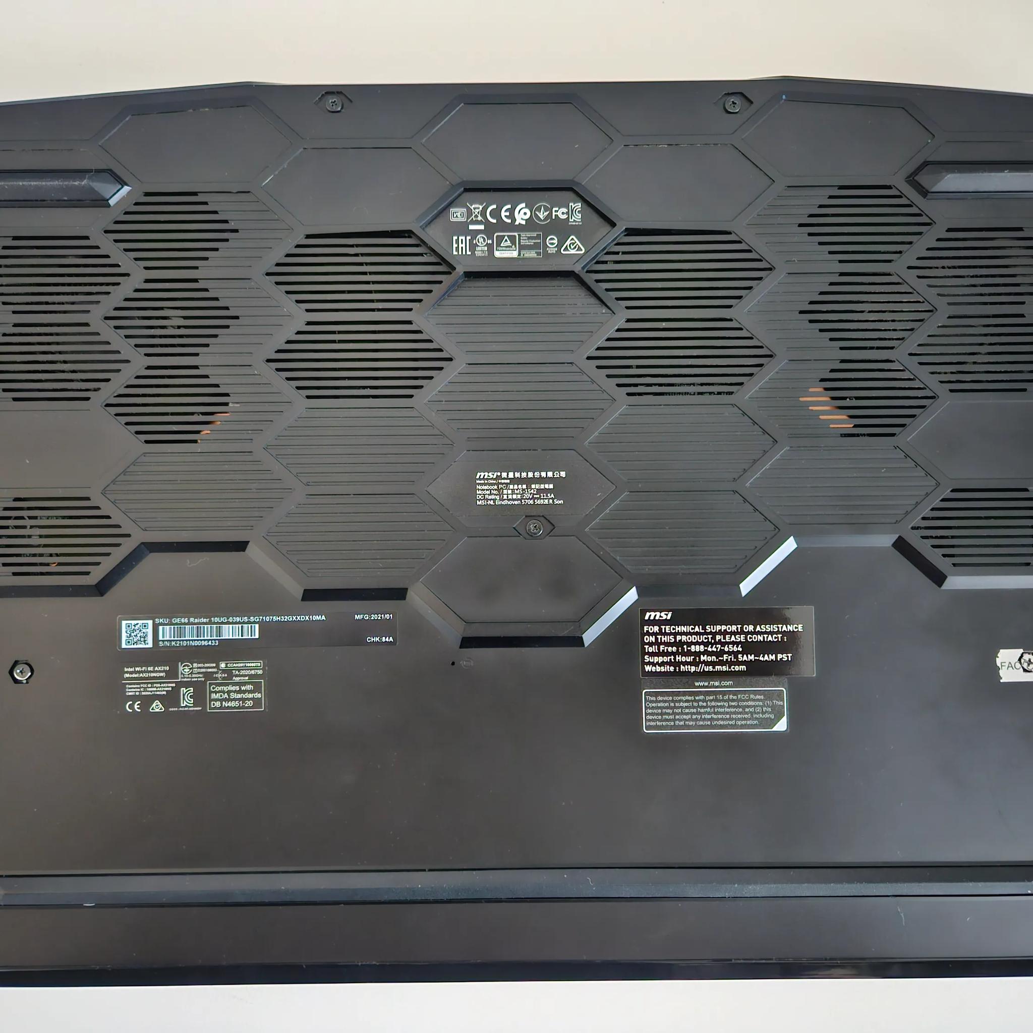 MSI GE66 Raider 15.6" 240Hz i7-10750H 32GB RAM 1TB SSD RTX 3070 Laptop