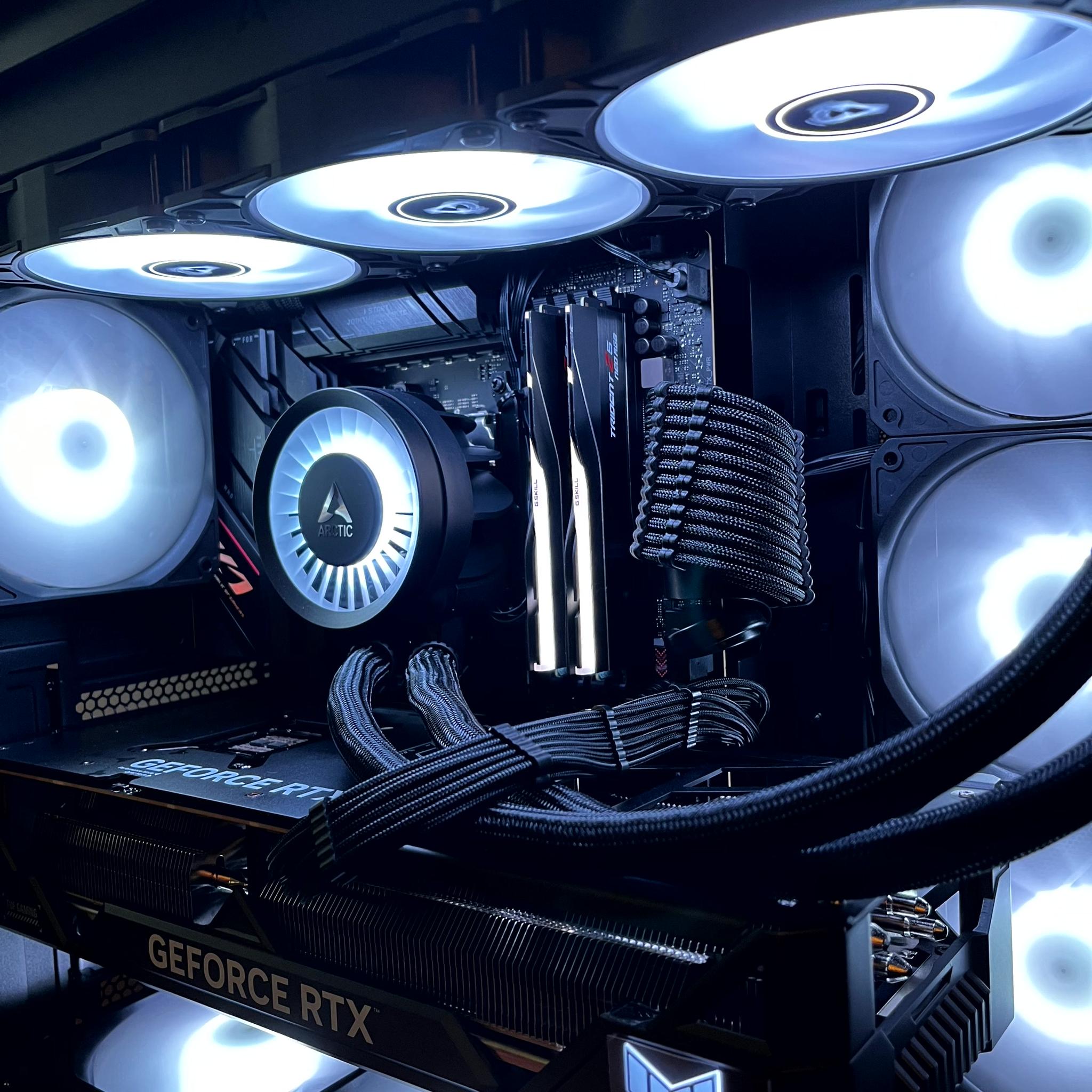 Dark Matter - RTX 4080 SUPER OC | Ryzen 7 7800X3d | 32GB DDR5 @6400MT/s | 4TB NVME | 1000W Platinum