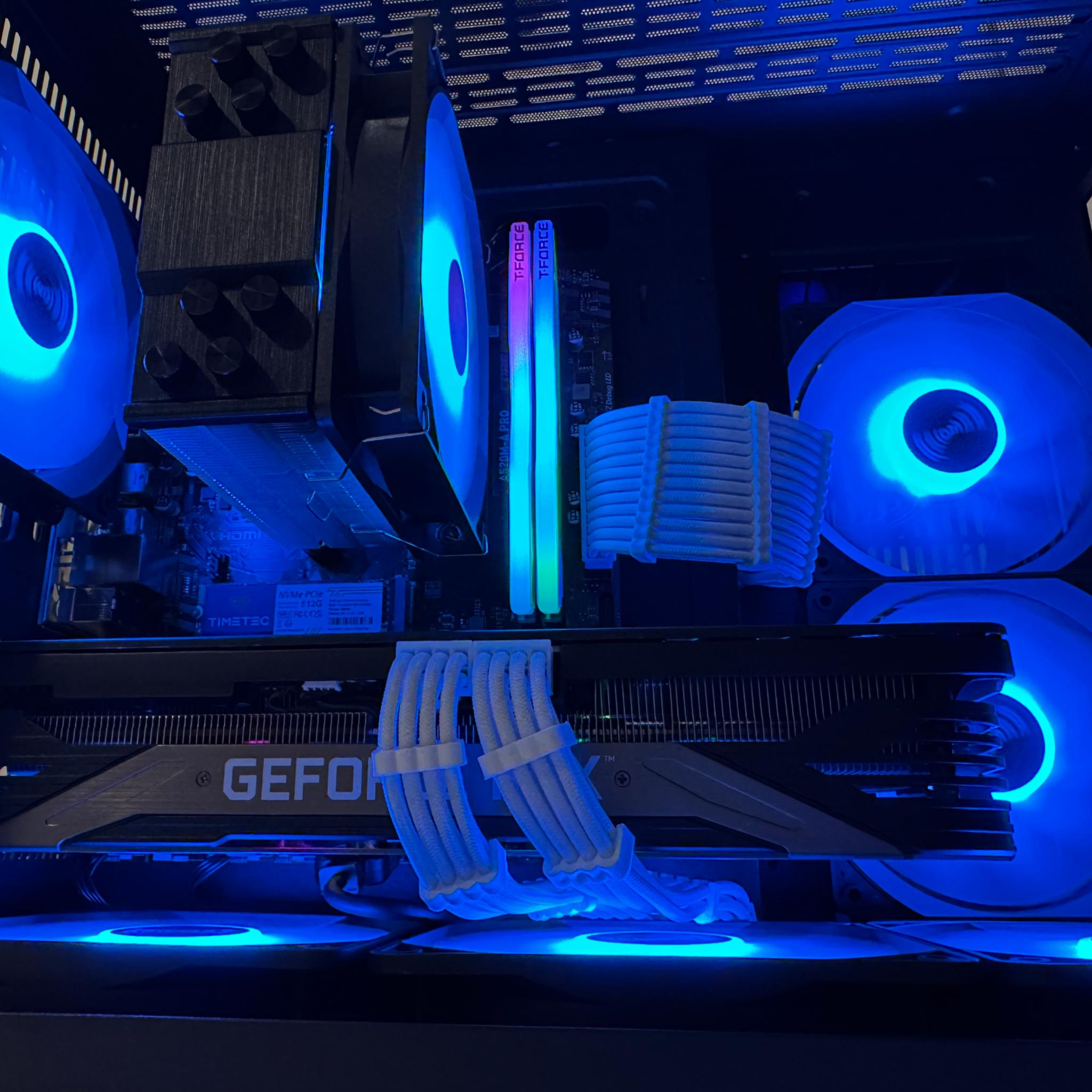 RTX 3070 Ryzen 5 5600X GAMING PC