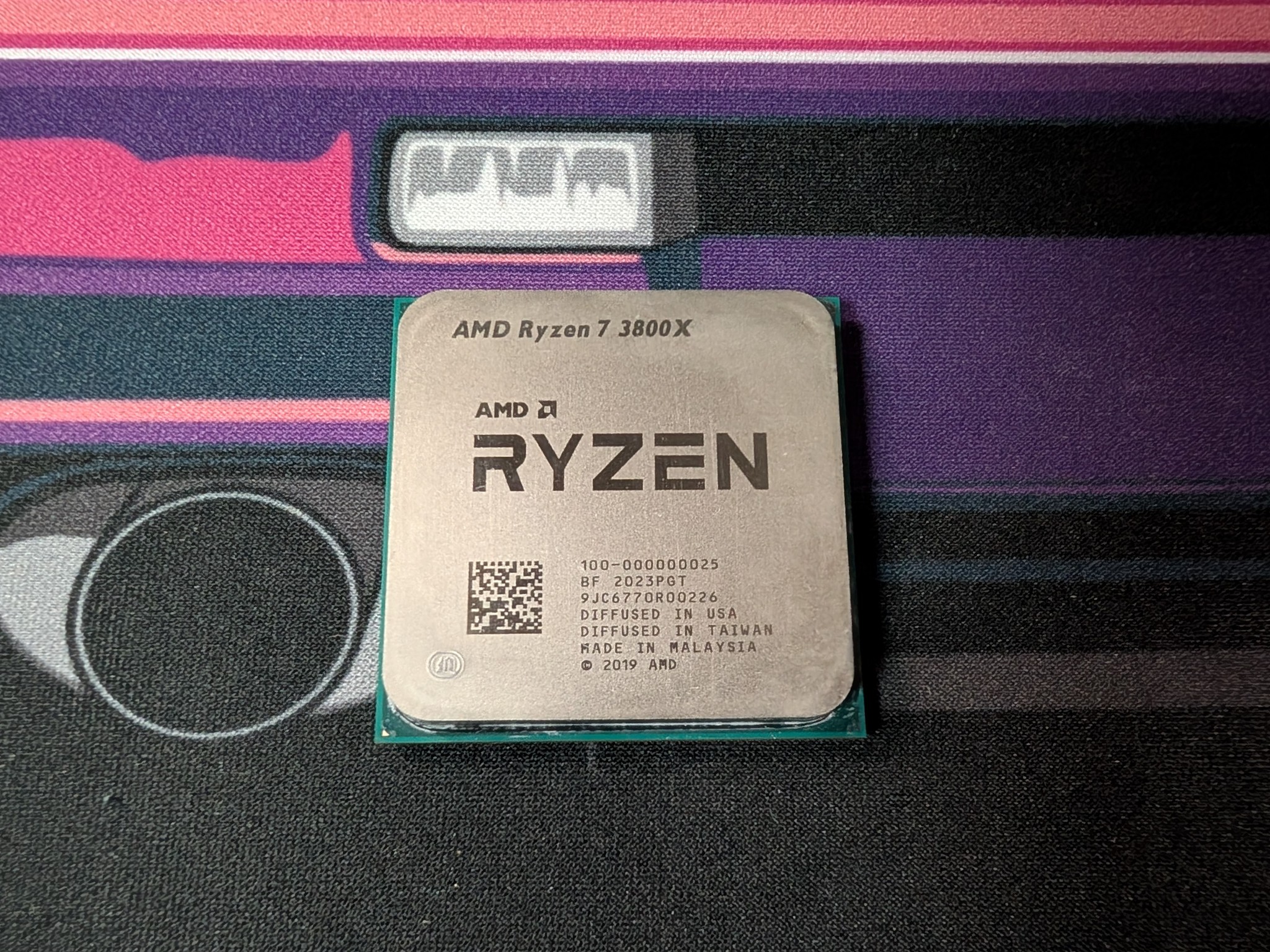 AMD Ryzen 7 3800X