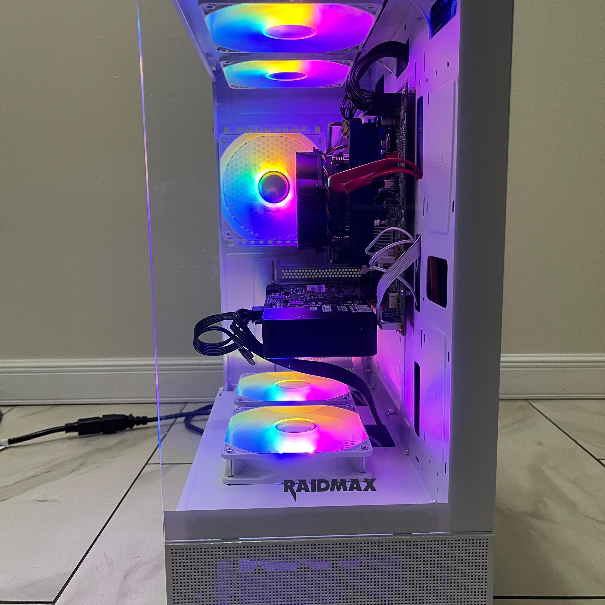 Super Budget Gaming PC - Intel i5-4440, NVIDIA GTX 670, 12GB RAM, 756GB Storage, w/ Wi-Fi & BT