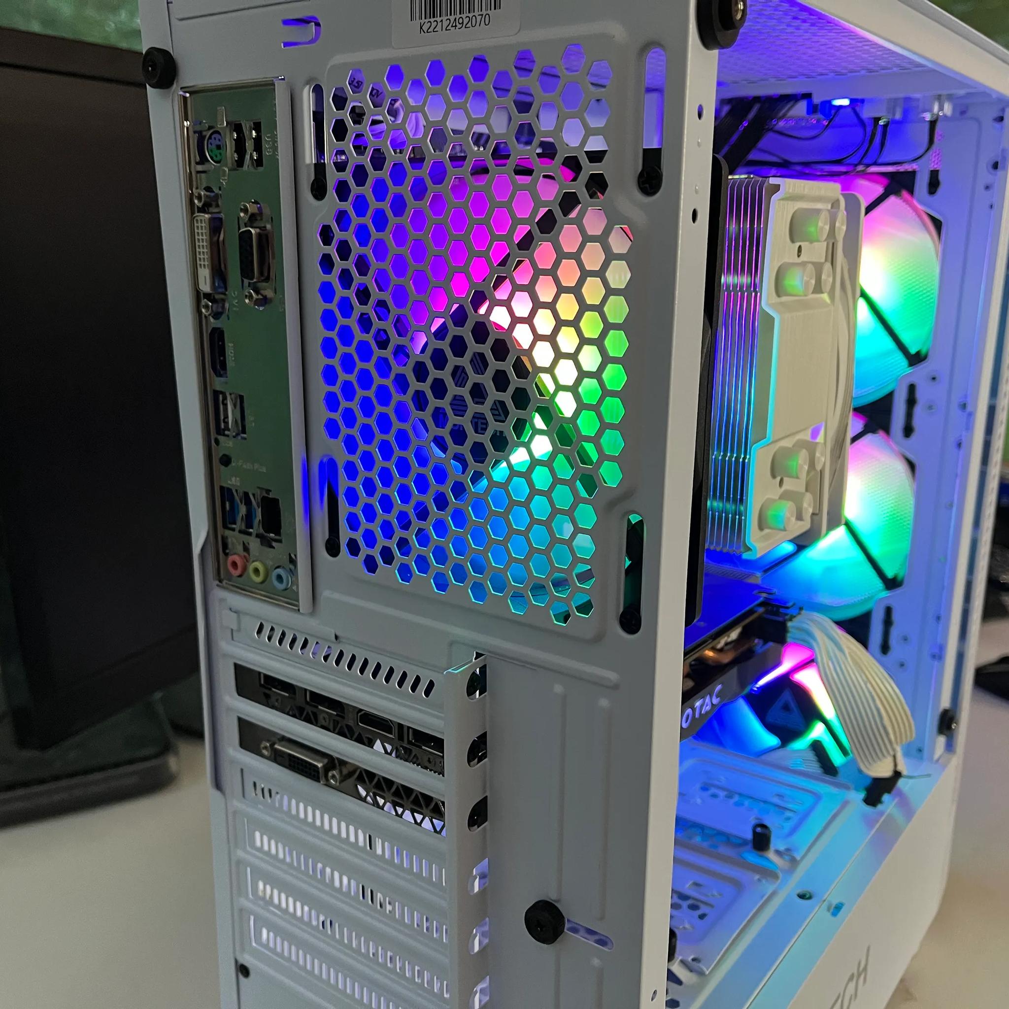 Budget White Gaming PC | GTX 1070 | Ryzen 5 | 1TB SSD | 16GB RAM | RGB