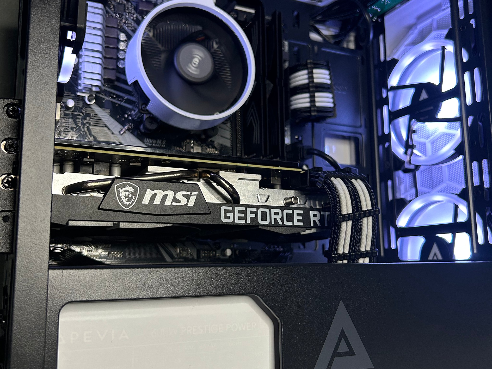 ⚫️⚪️⚫️ | MSI RTX 3060 Ti | Ryzen 5 5600 | Neo Forza 16GB 3600Mhz | 1TB NVME