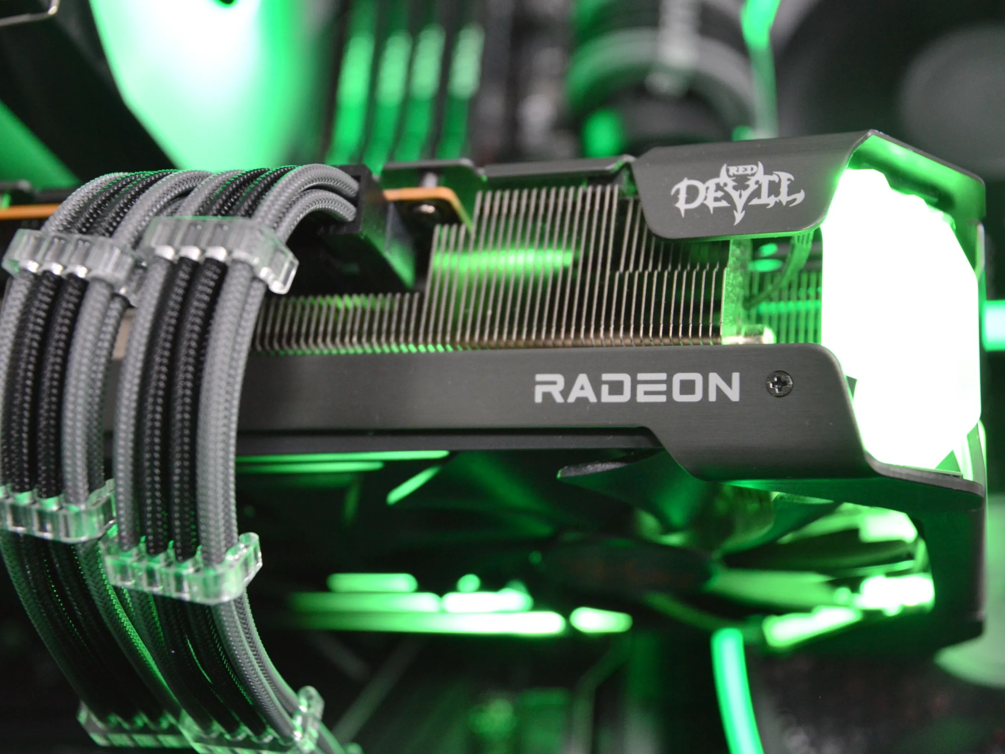 ⚡⚡| RX 6700XT 12GB| INTEL i5-12600KF | 32 GB DDR4 RAM | 1 TB NVME | The Electrocutioner 2.0 |