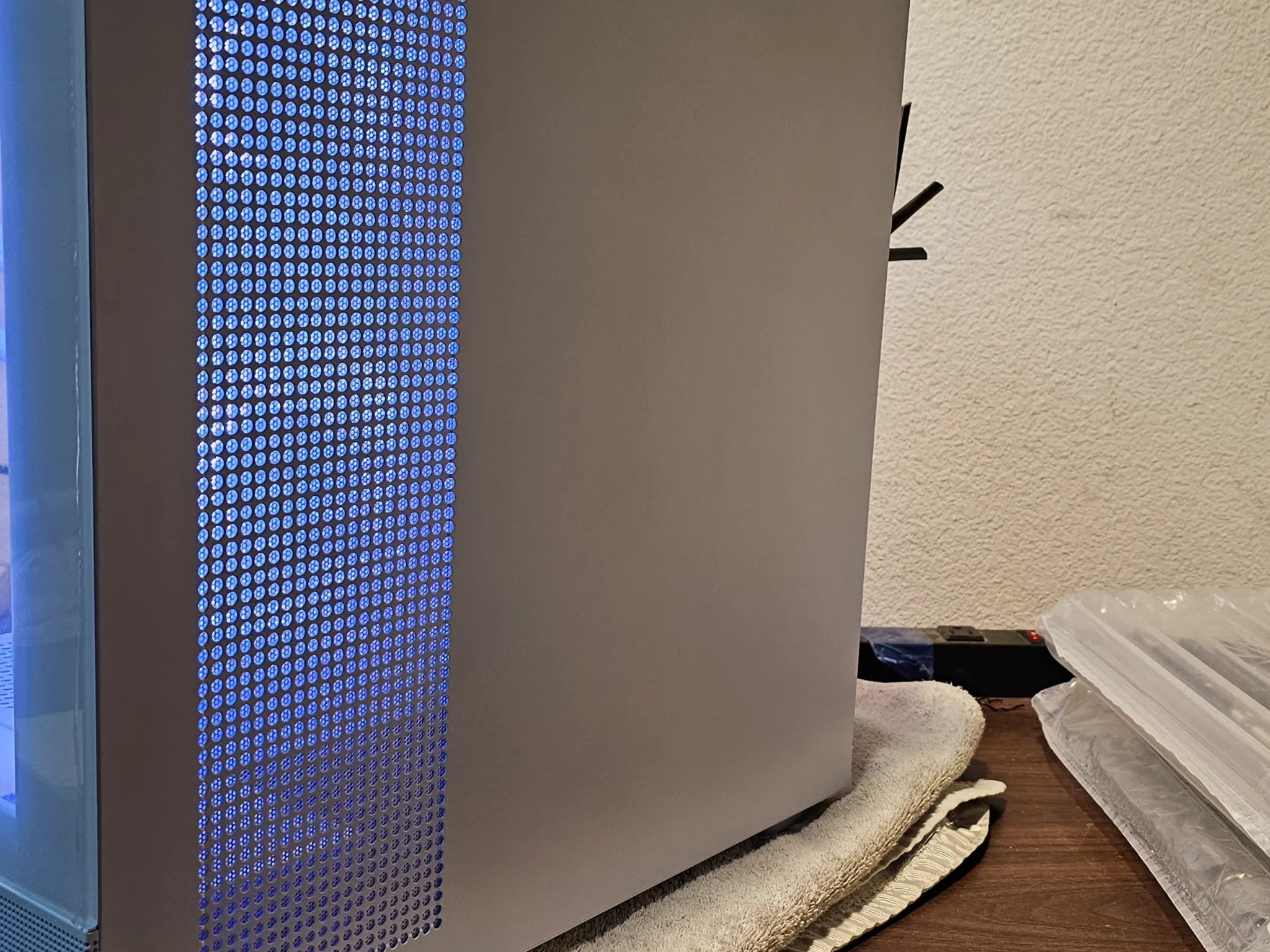 🌨SNOWSTORM🌨 RTX 4060 Ti | i9-10850K | 32GB DDR4 | GAMING PC | $1249