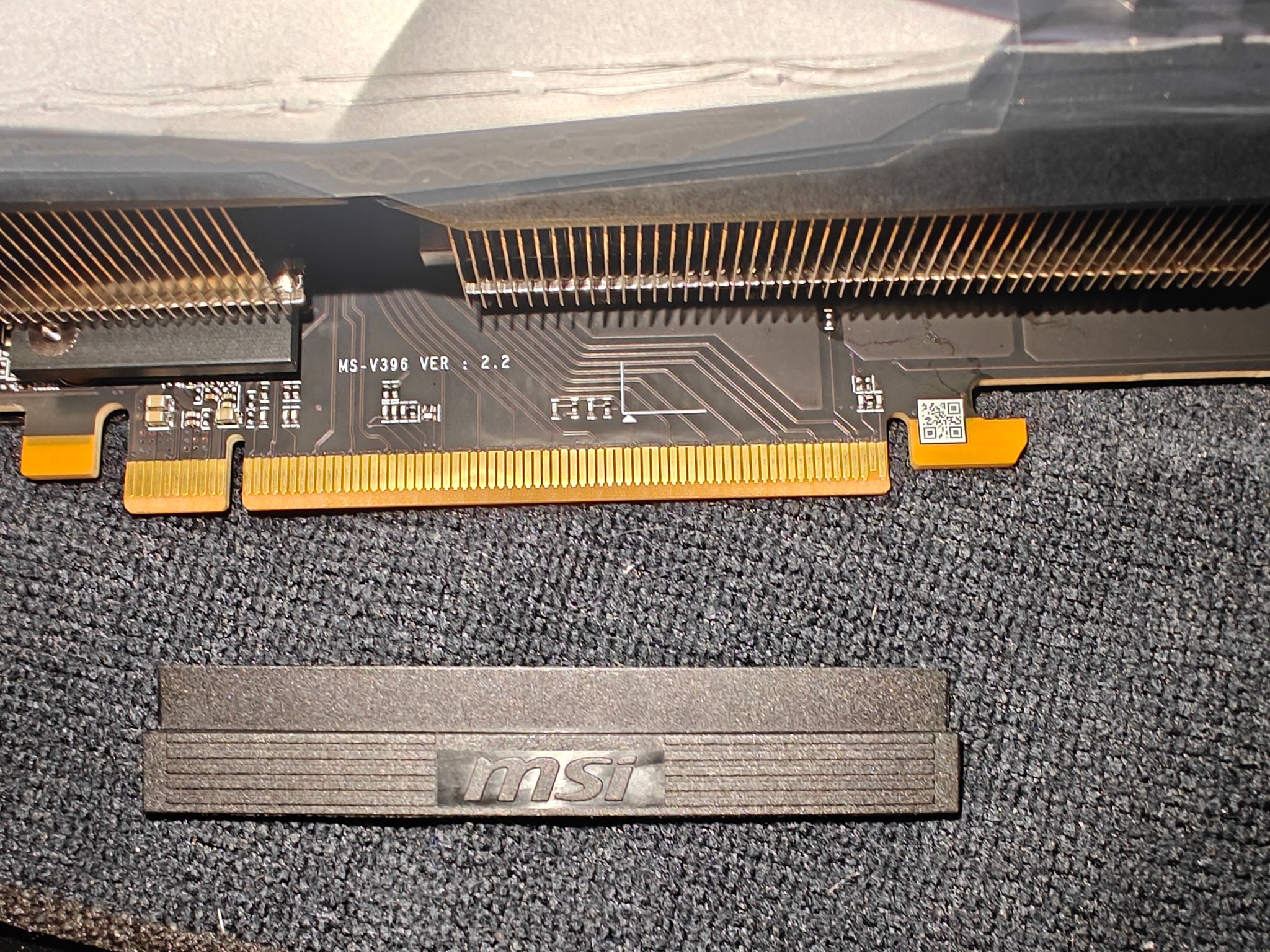 MSI Trio Z Rx 6800 16gb  *MINT* Never Used, Everything Original, Plastic Peel still on GPU