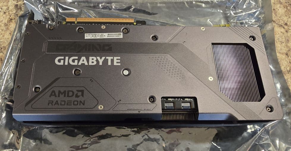 GIGABYTE Radeon RX 9070 Gaming OC 16G Graphics Card, PCIe 5.0, 16GB GDDR6, GV-R9070GAMING