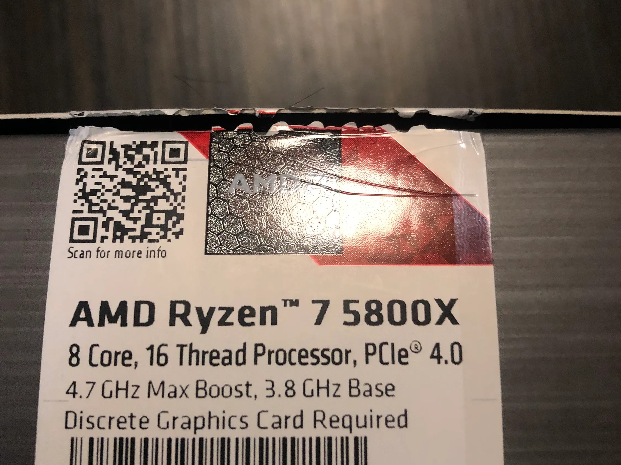 The pearly white 1440p gaming pc. with Ethernet/Wi-Fi/Bluetooth.