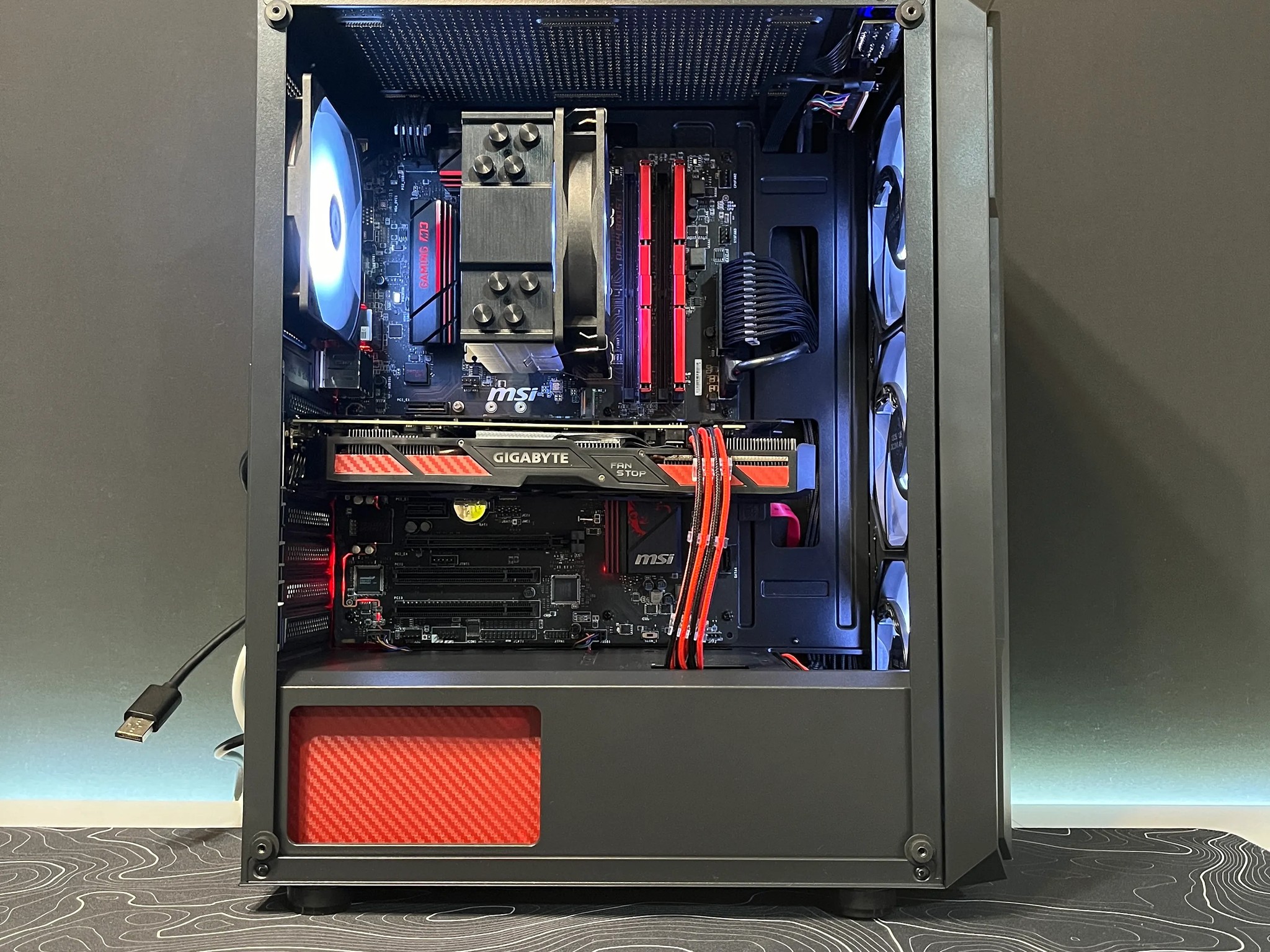 Black & Red Gaming PC | i5-7500 & GTX 1060 6GB
