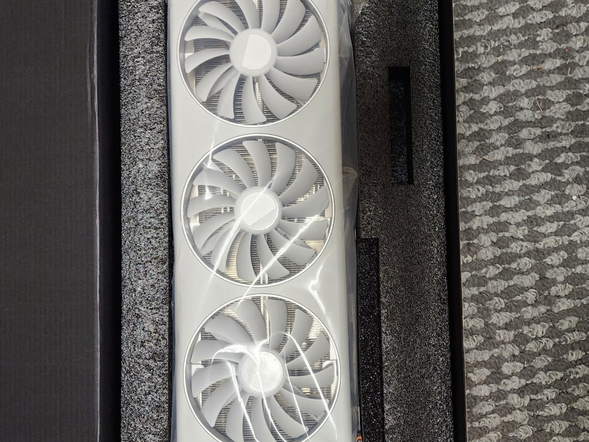Rx 7900 XT MRC White Edition