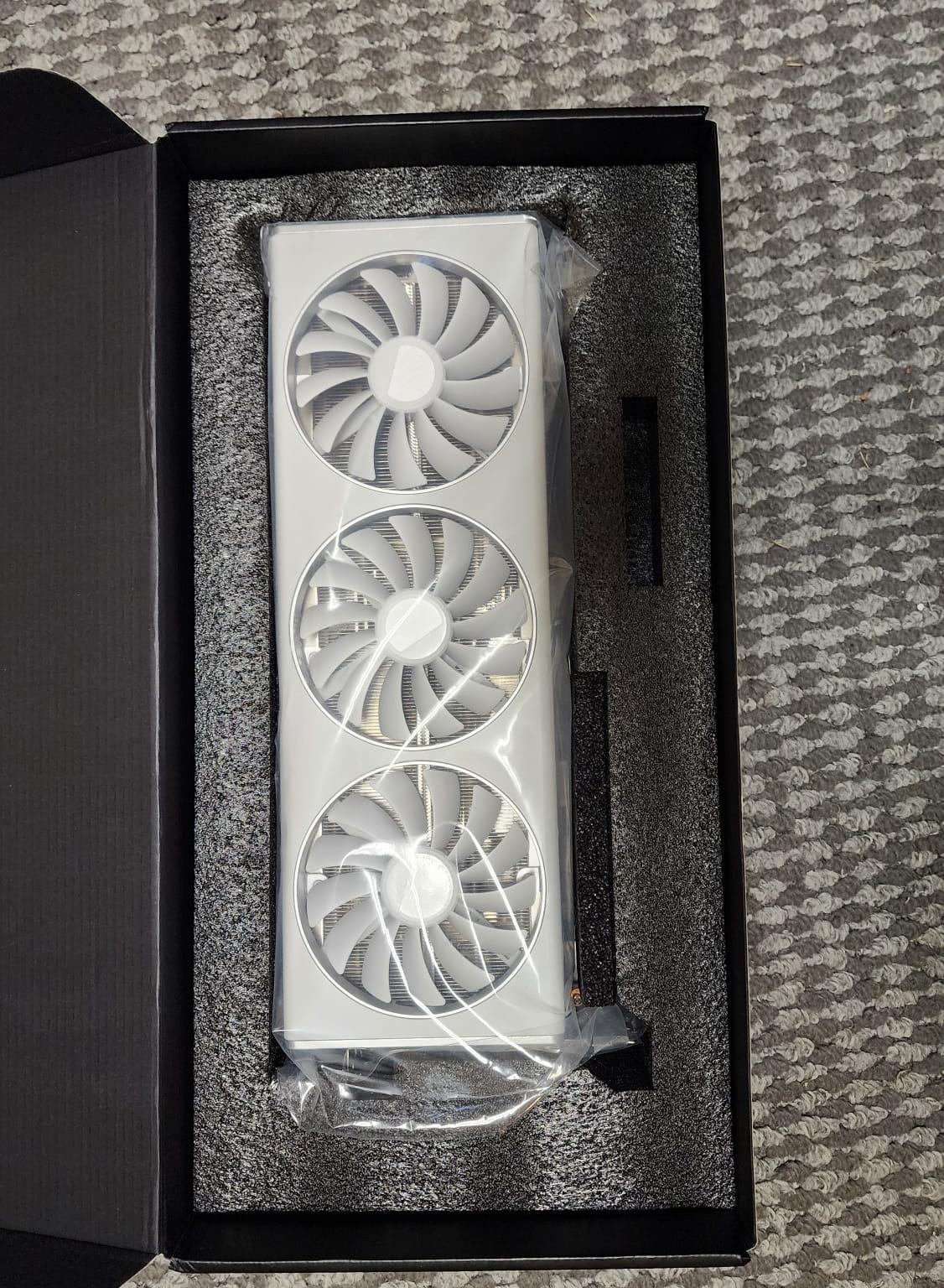 Rx 7900 XT MRC White Edition