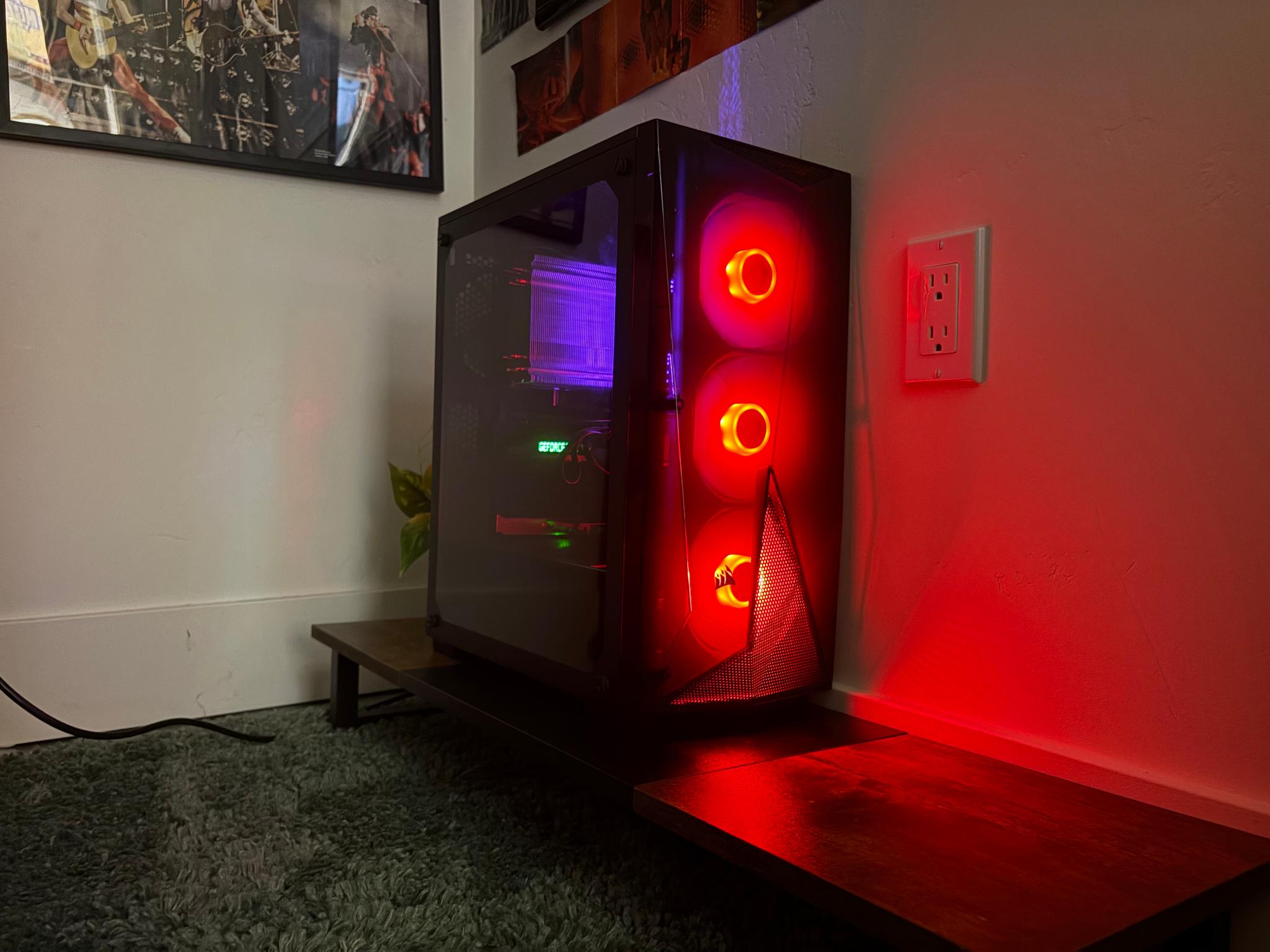 GeForce RTX 2070 Super Custom Gaming PC - Core i7-9700, 16GB RAM, 512GB SSD