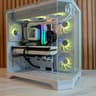 RTX 5070 | RYZEN 5 7600X | 1TB SSD | 16GB DDR5 | 750W | 360MM AIO
