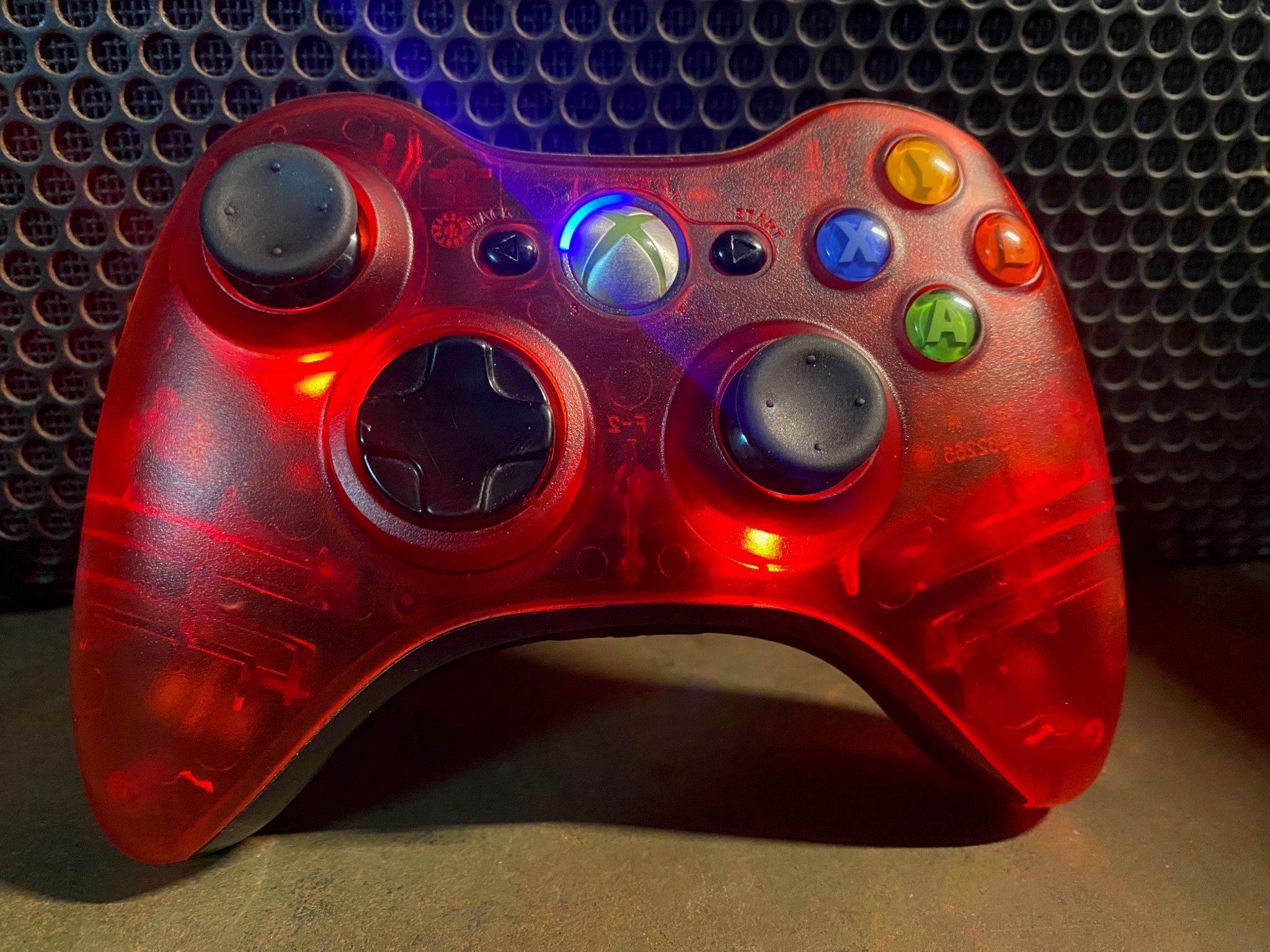 Custom Xbox 360 wireless controller | Hall effect joysticks | RGB LEDs | Red