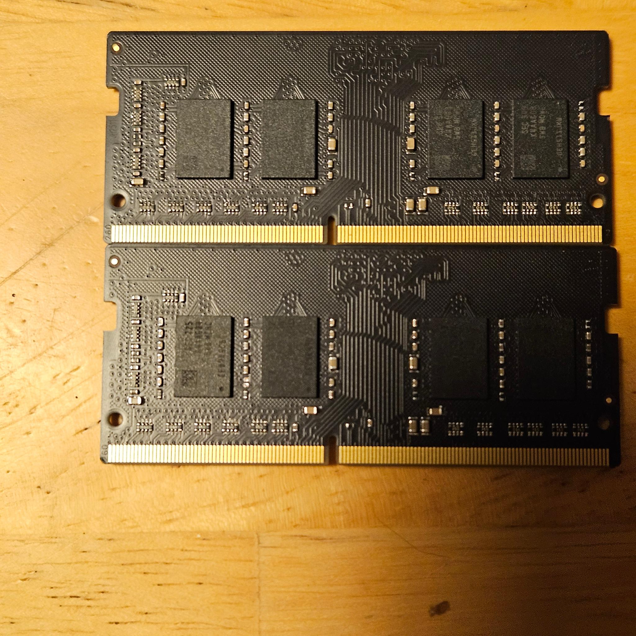 Shihotar and Juhor ddr4 sodimm ram kit 2x16 at 2666MT/s 32GB