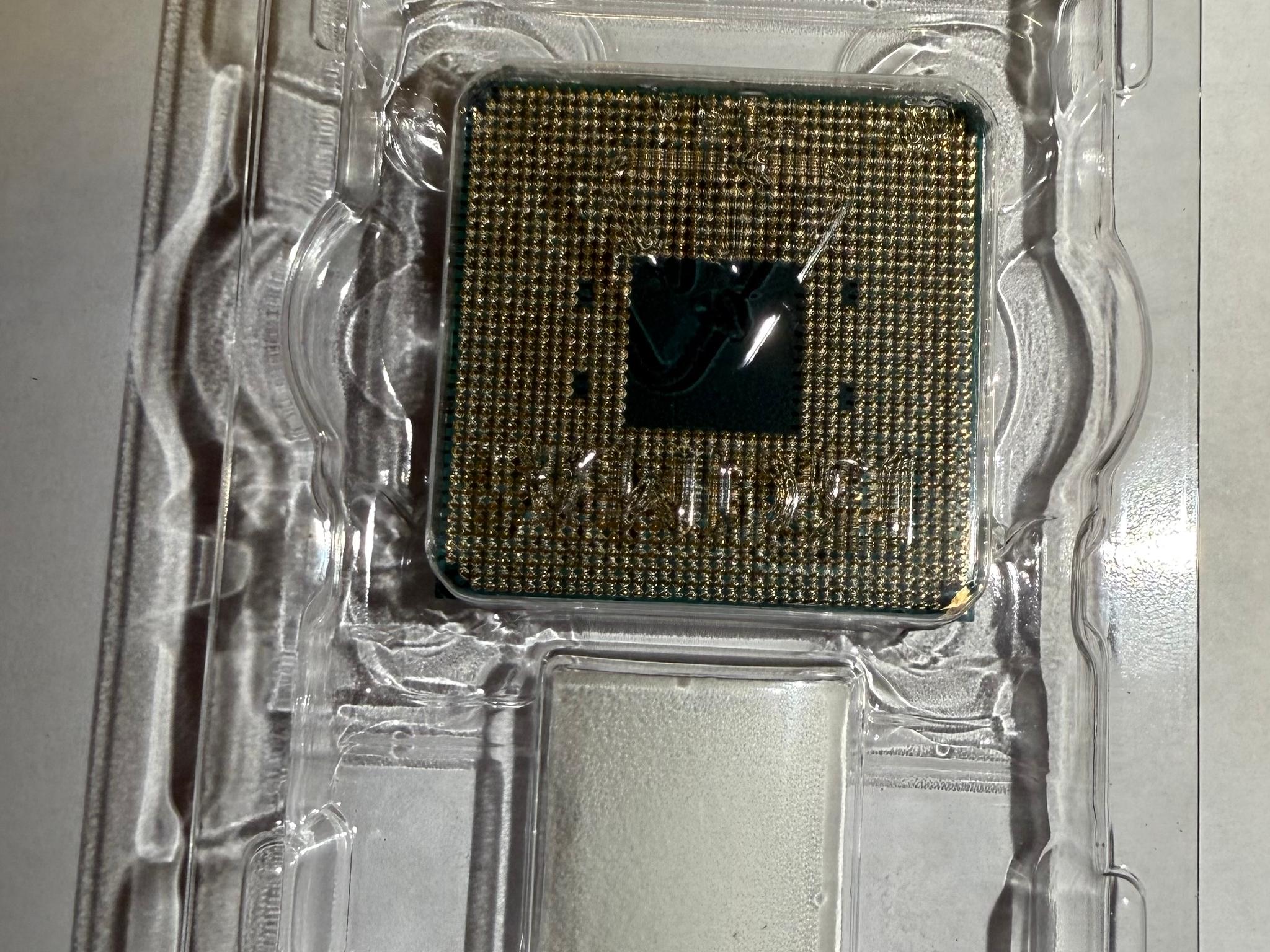 AMD Ryzen 7 5800X3D