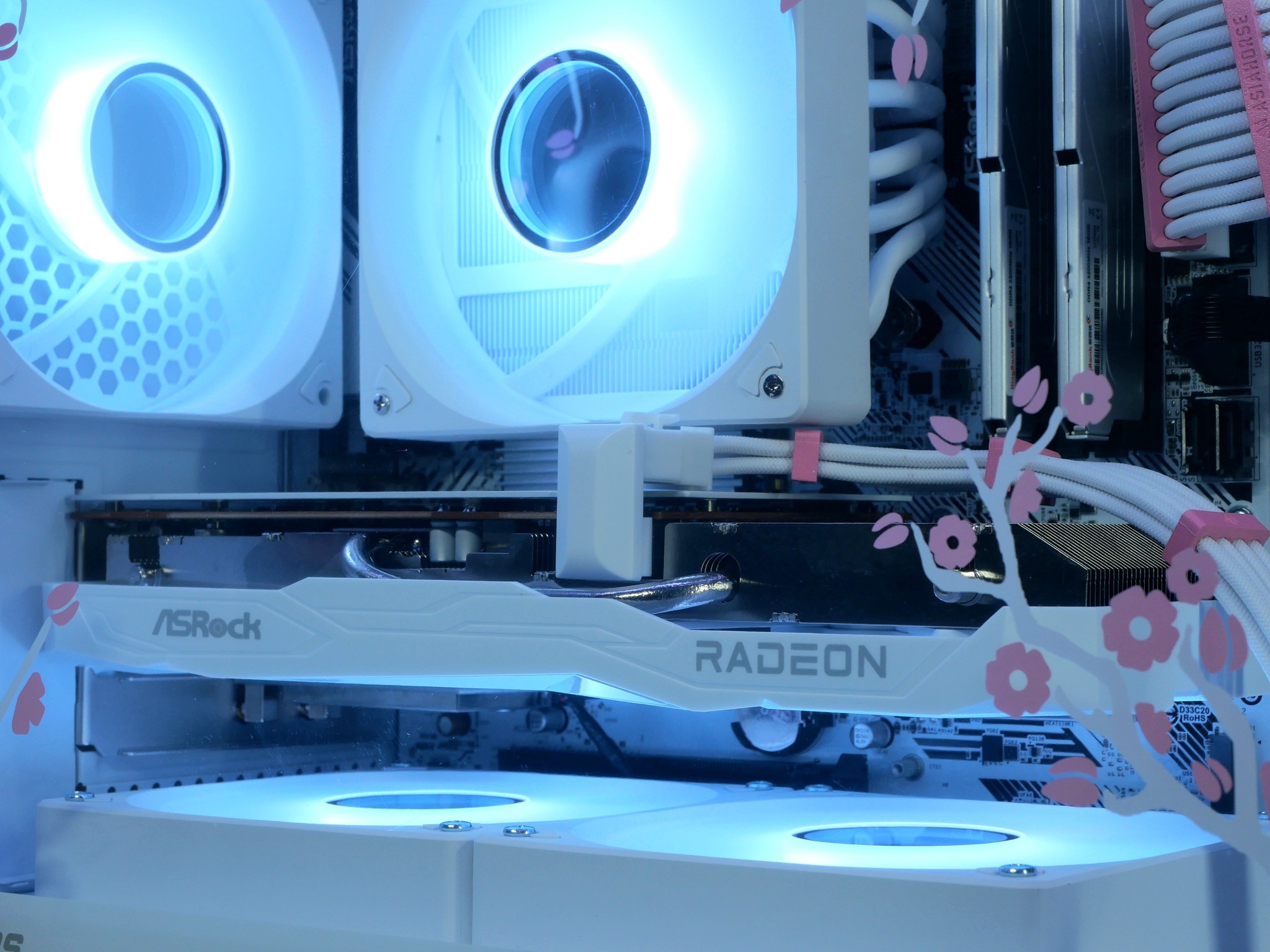 Lil Blossom 🌸|🤍 Ryzen 5600, RX 6600, 32gb ram, 1TB 4.0 nvme