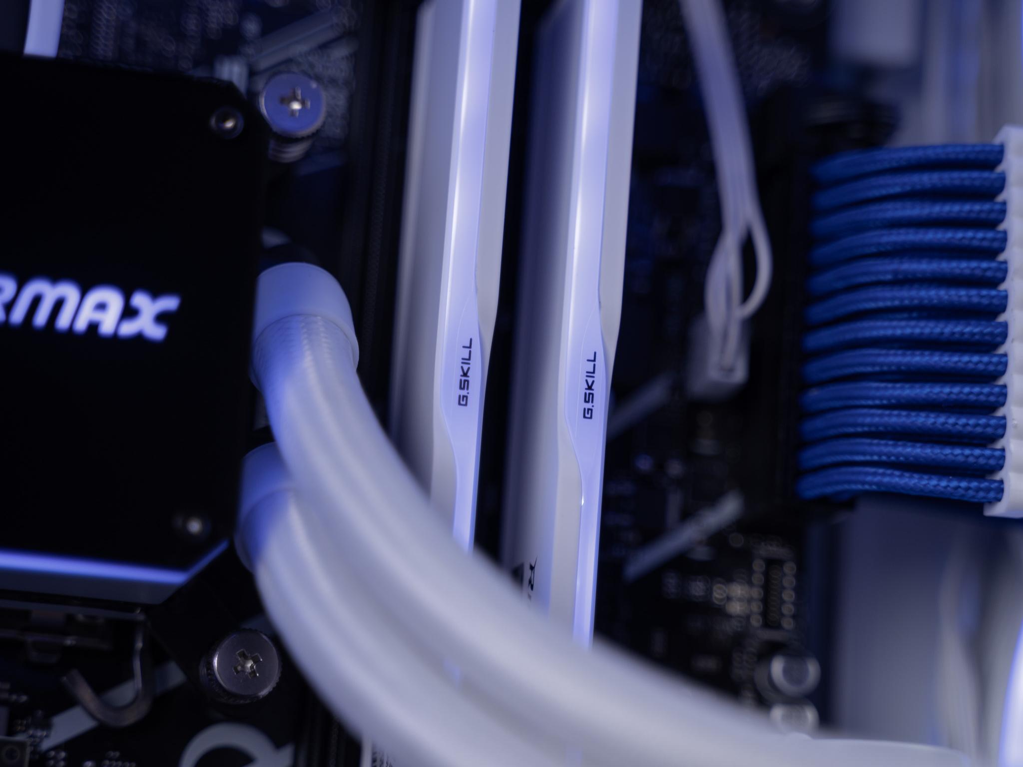 “Dualform” RTX 4060 Intel Core i5 12600KF 1TB 32GB Windows 11 Gaming PC Powerhouse