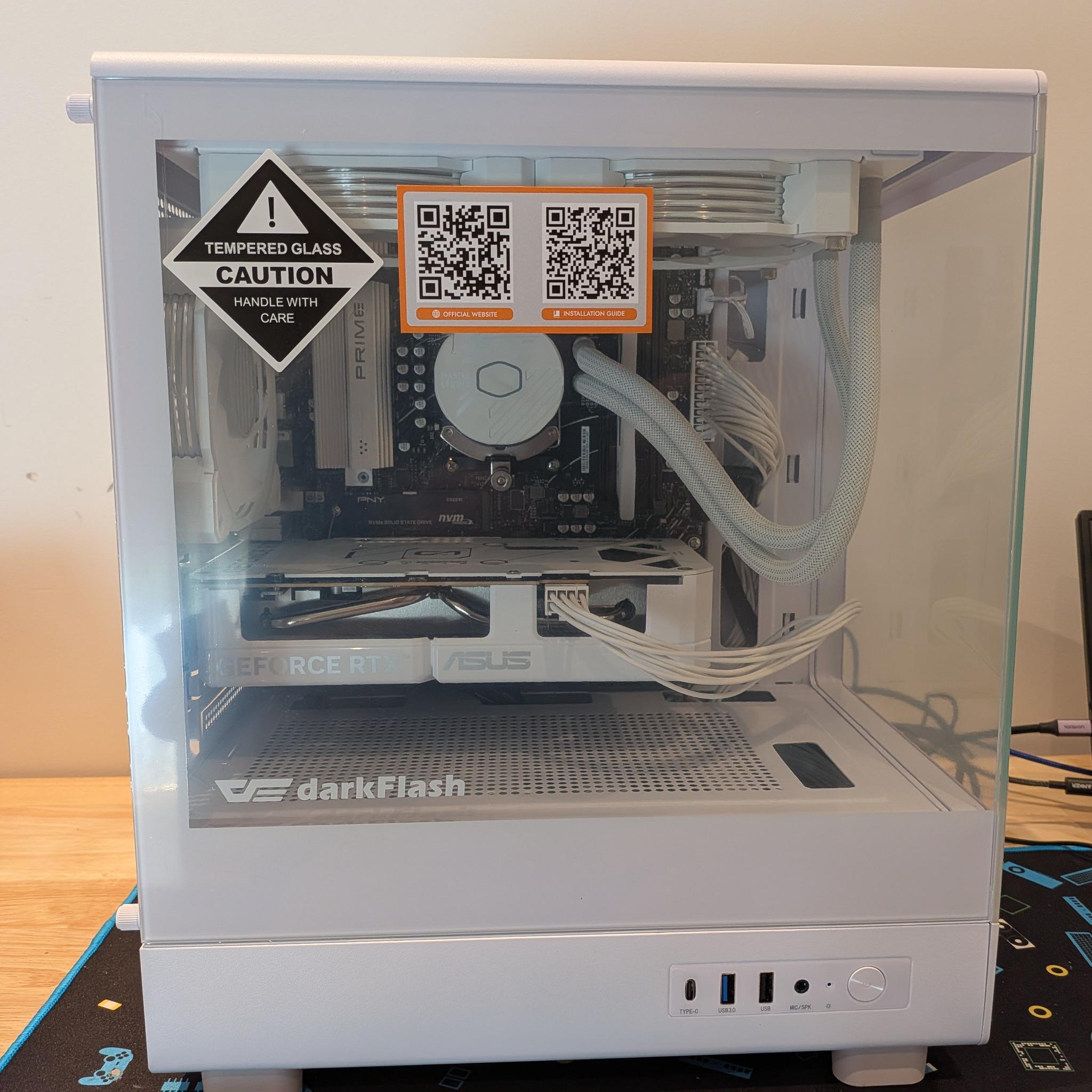 1080p AM5 Starter - RTX 5060, Ryzen 5 7600X, 16 GB DDR5 RAM, 1 TB NVME, RGB, Liquid Cooled