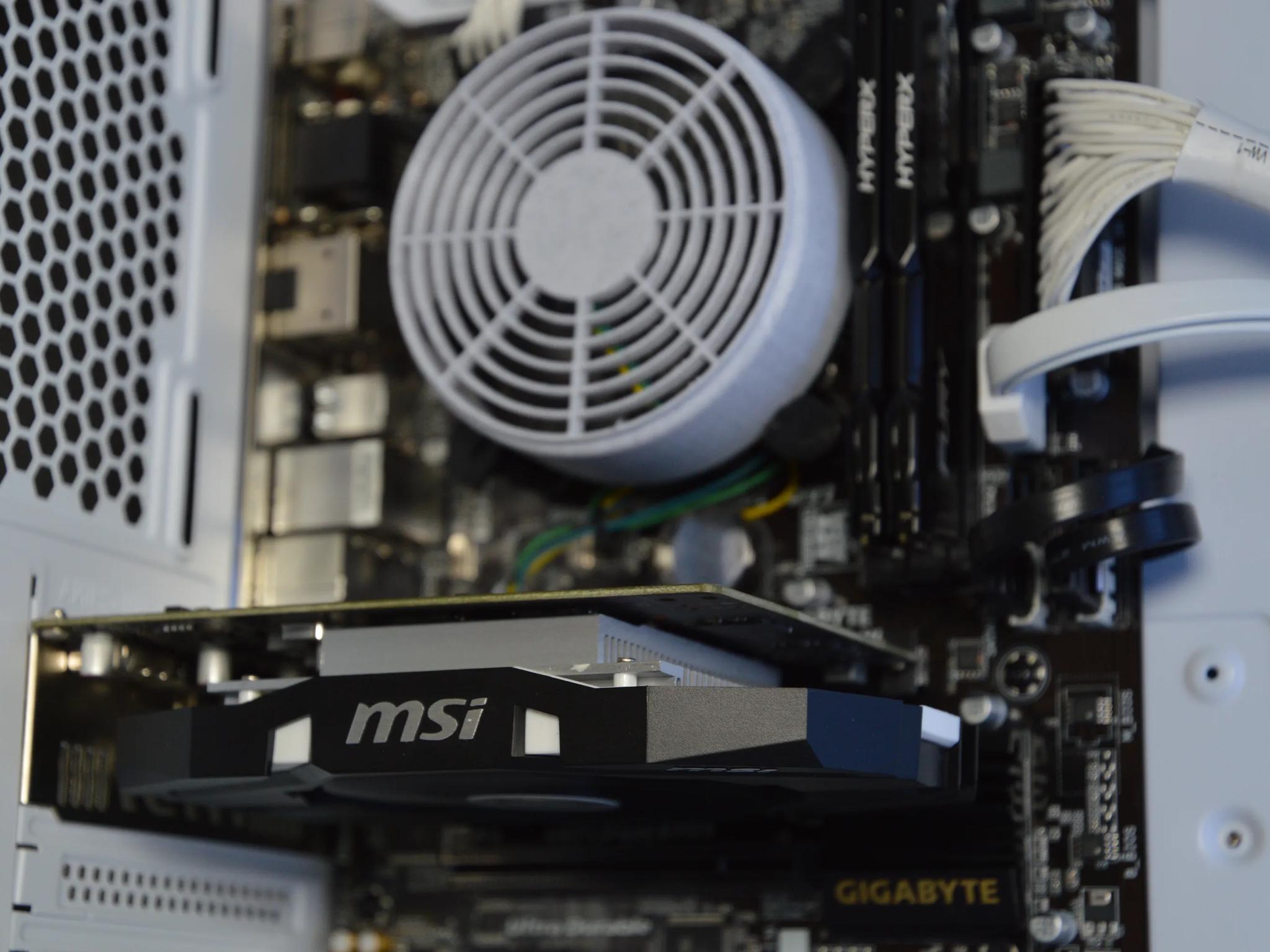 ❄️🔥| GTX 1050Ti 4GB | INTEL i5 4460 | 16GB DDR3 RAM | 256GB SSD + 1TB Hard Drive | SnowBlaze |